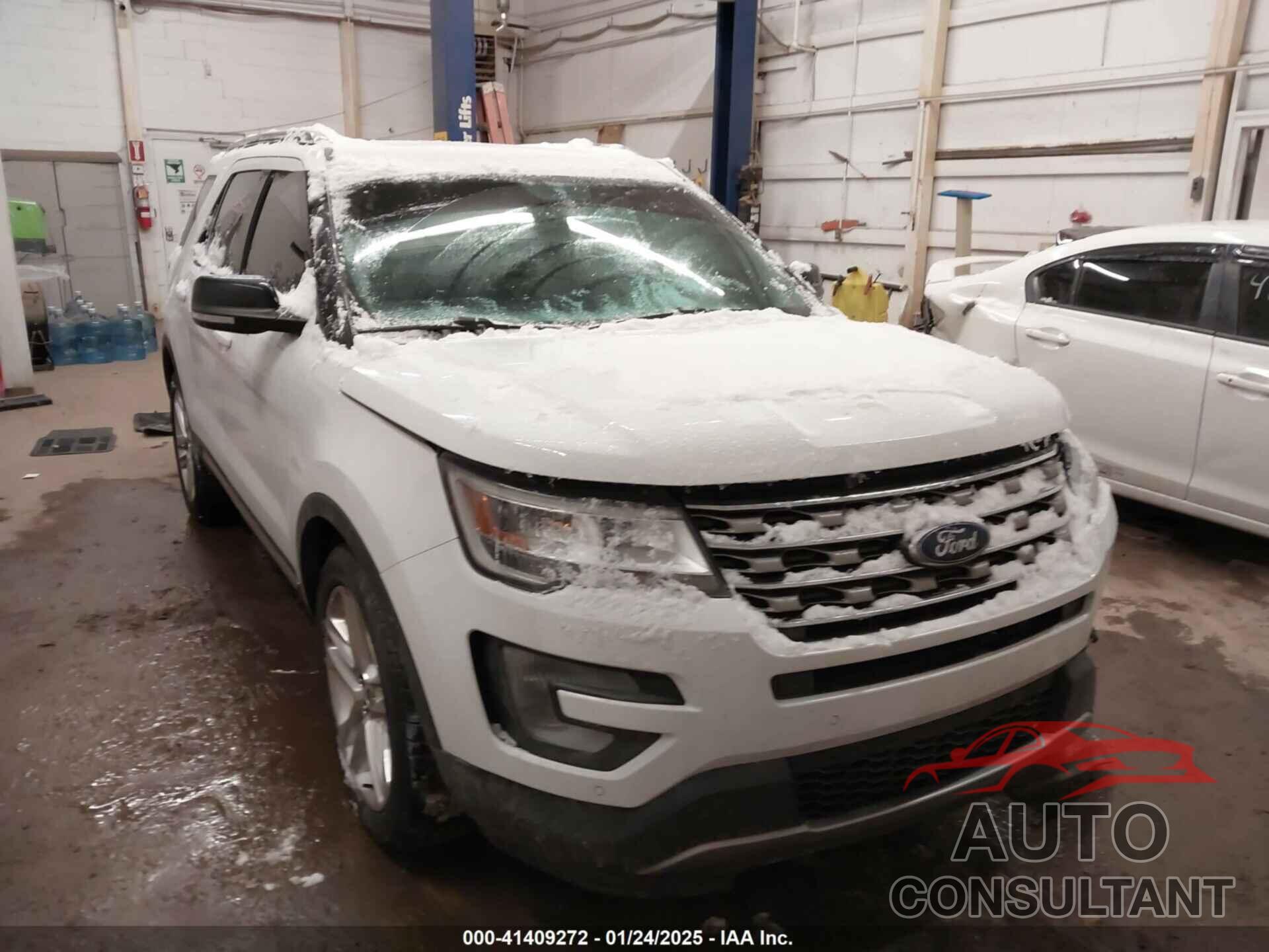 FORD EXPLORER 2017 - 1FM5K7D8XHGC60896