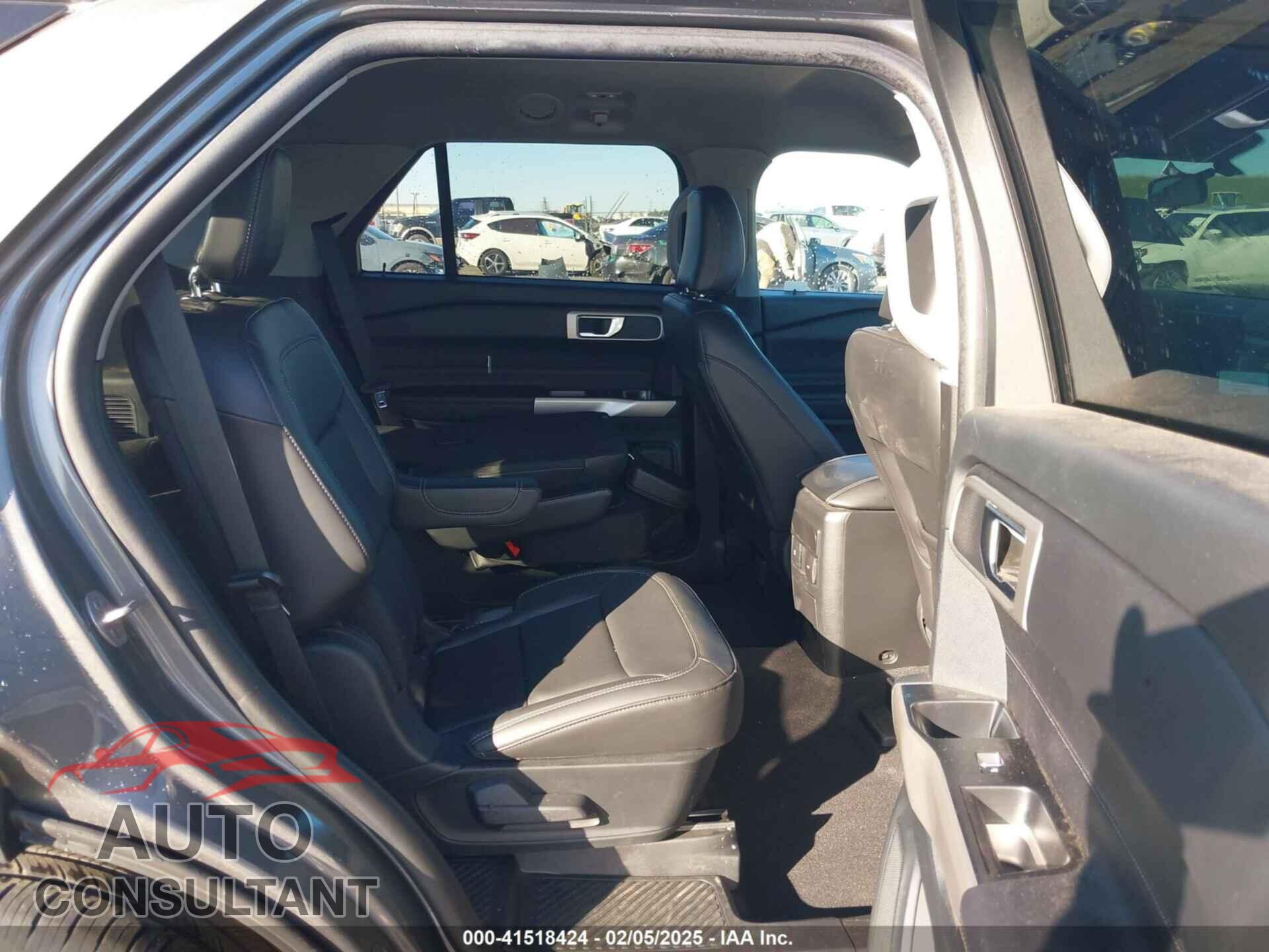 FORD EXPLORER 2023 - 1FMSK7DH2PGB07995