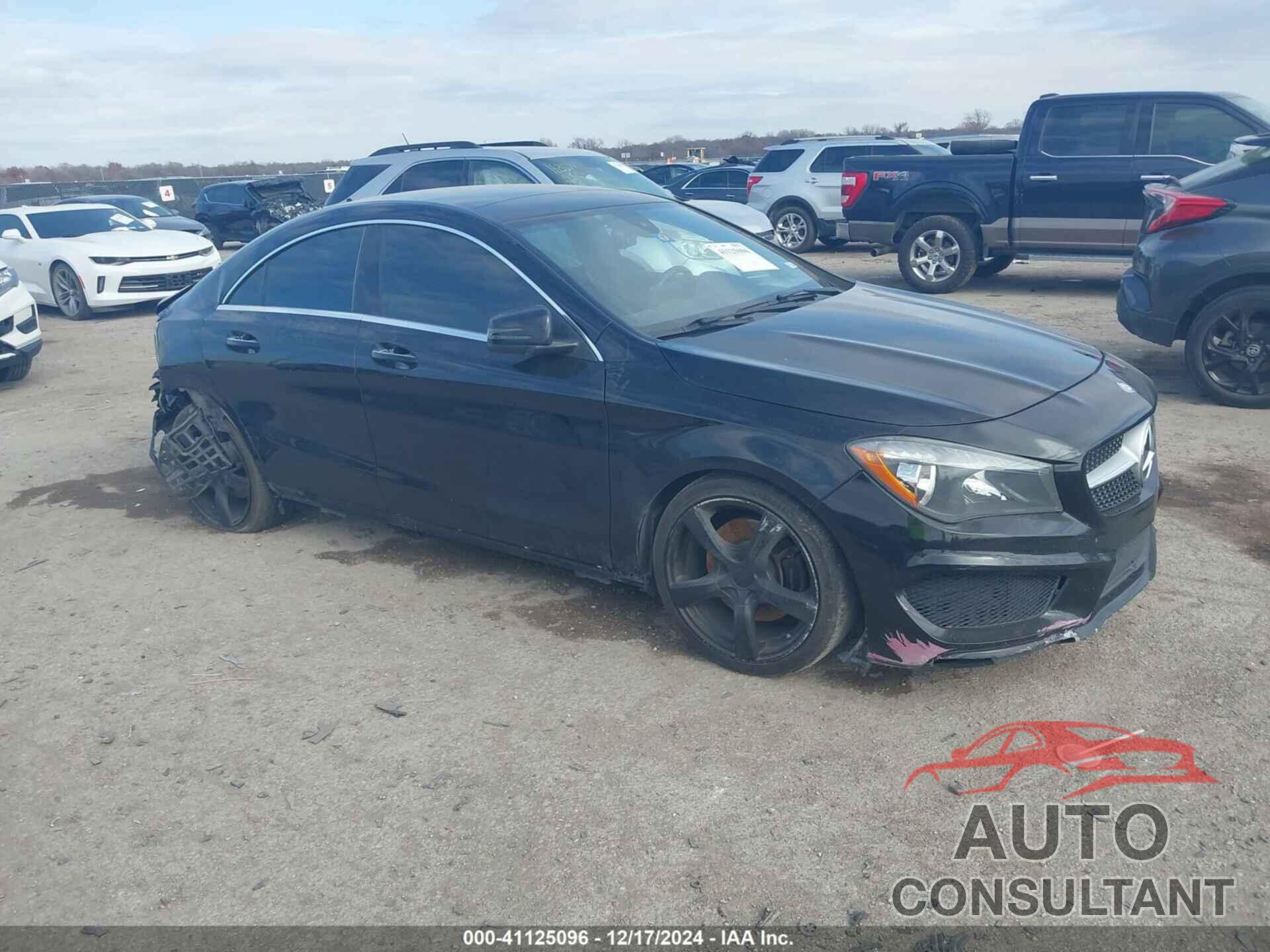 MERCEDES-BENZ CLA 250 2015 - WDDSJ4EB8FN203050