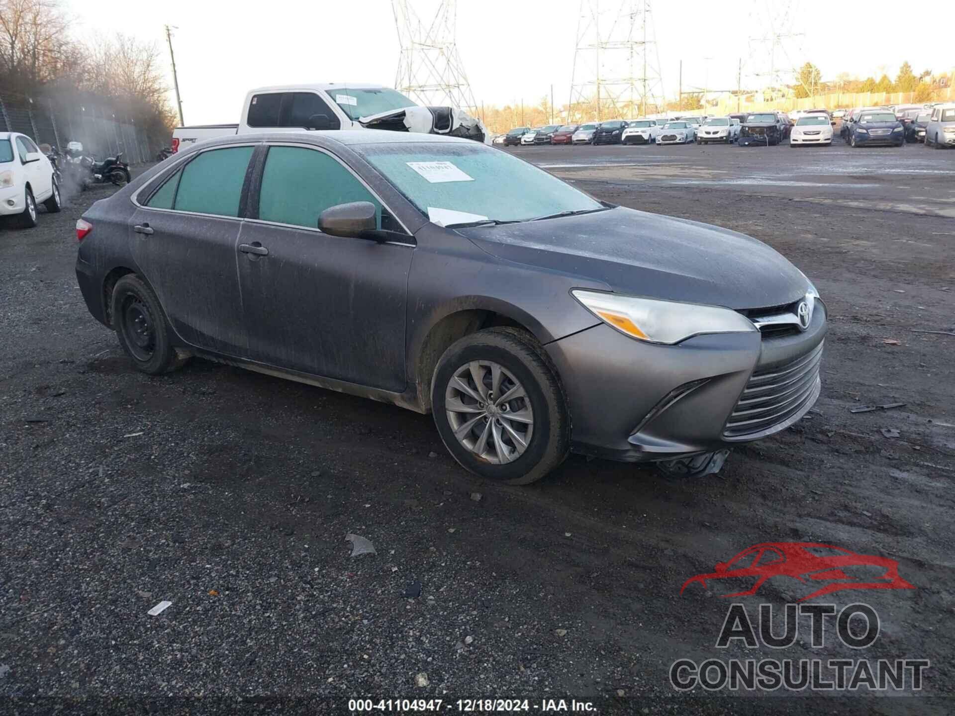 TOYOTA CAMRY 2016 - 4T4BF1FK1GR519777