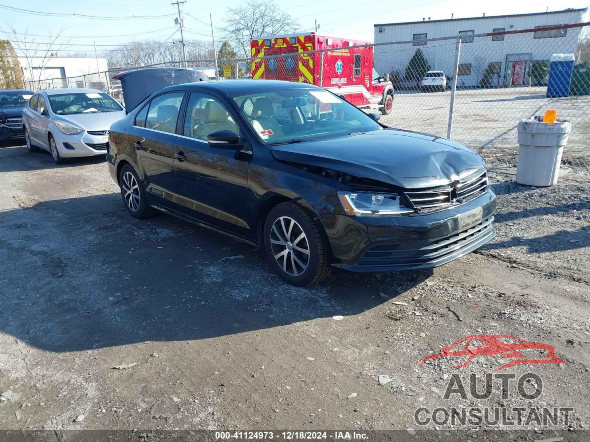 VOLKSWAGEN JETTA 2018 - 3VMDB7AJ2JM221333