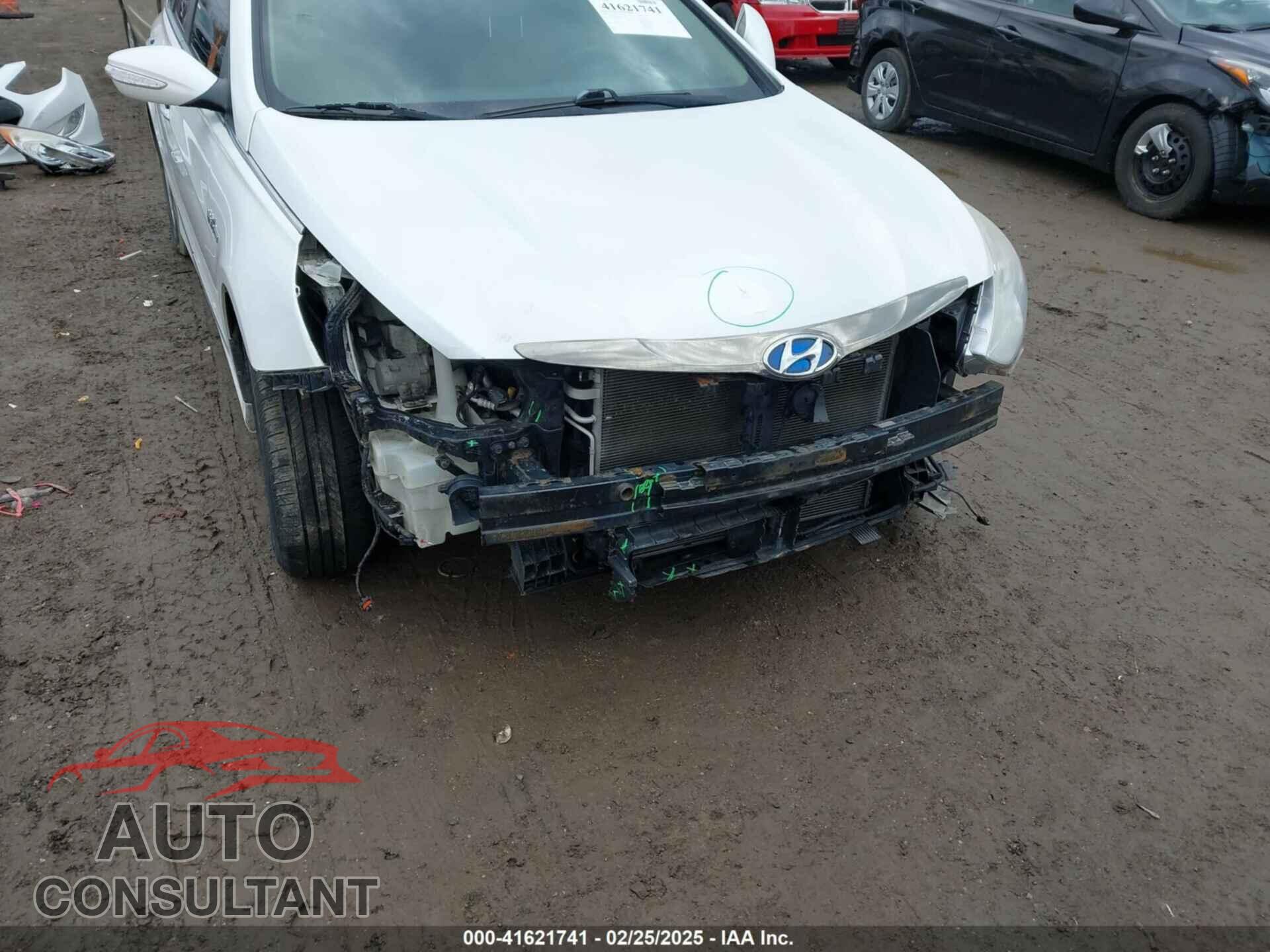 HYUNDAI SONATA HYBRID 2014 - KMHEC4A4XEA113473