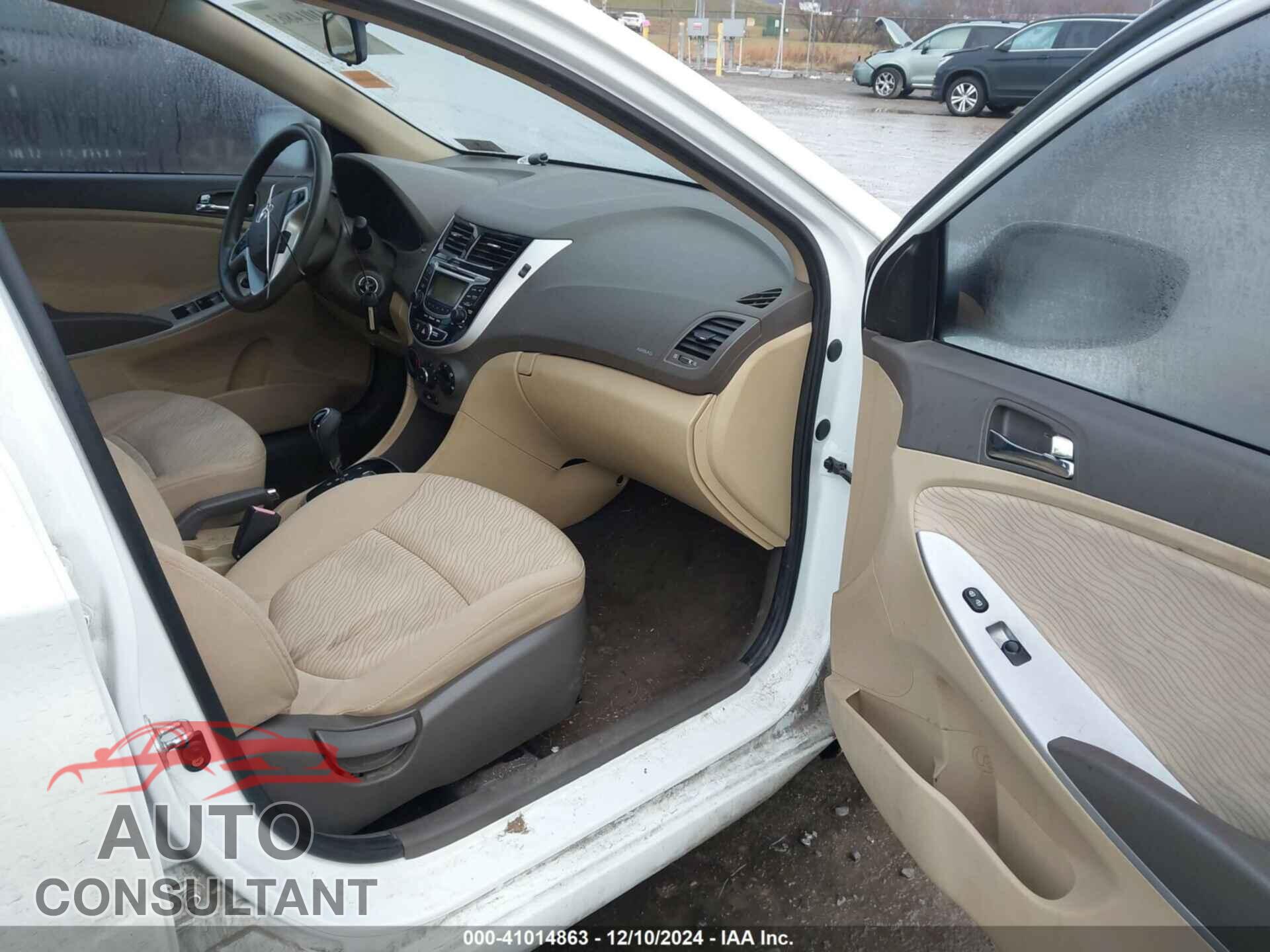HYUNDAI ACCENT 2012 - KMHCU4AE4CU129032