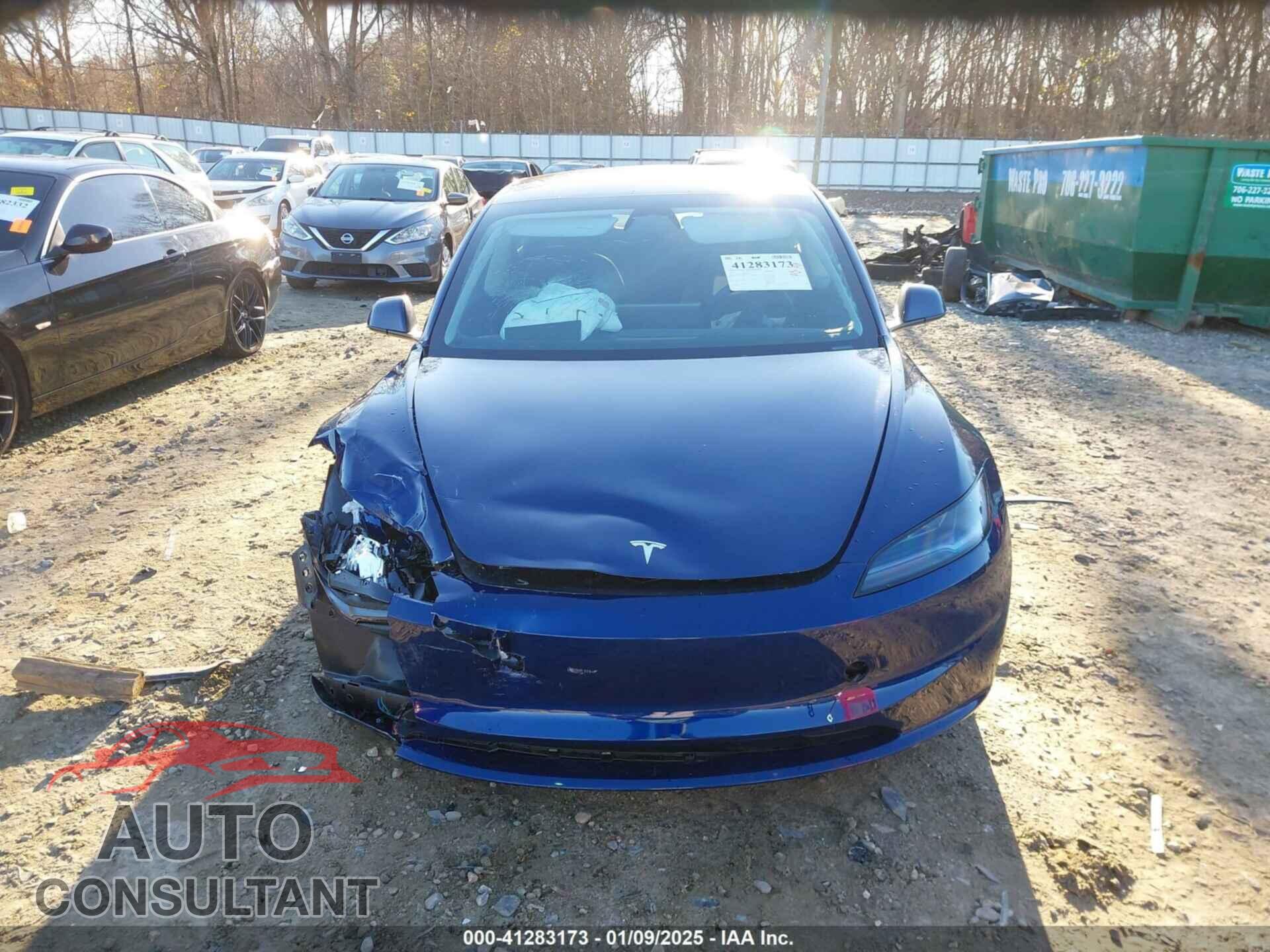 TESLA MODEL 3 2024 - 5YJ3E1EA8RF824414