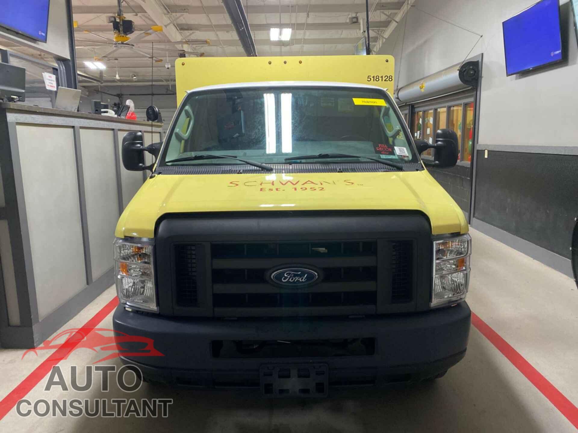 FORD E-450 CUTAWAY 2017 - 1FDXE4FS2HDC69035