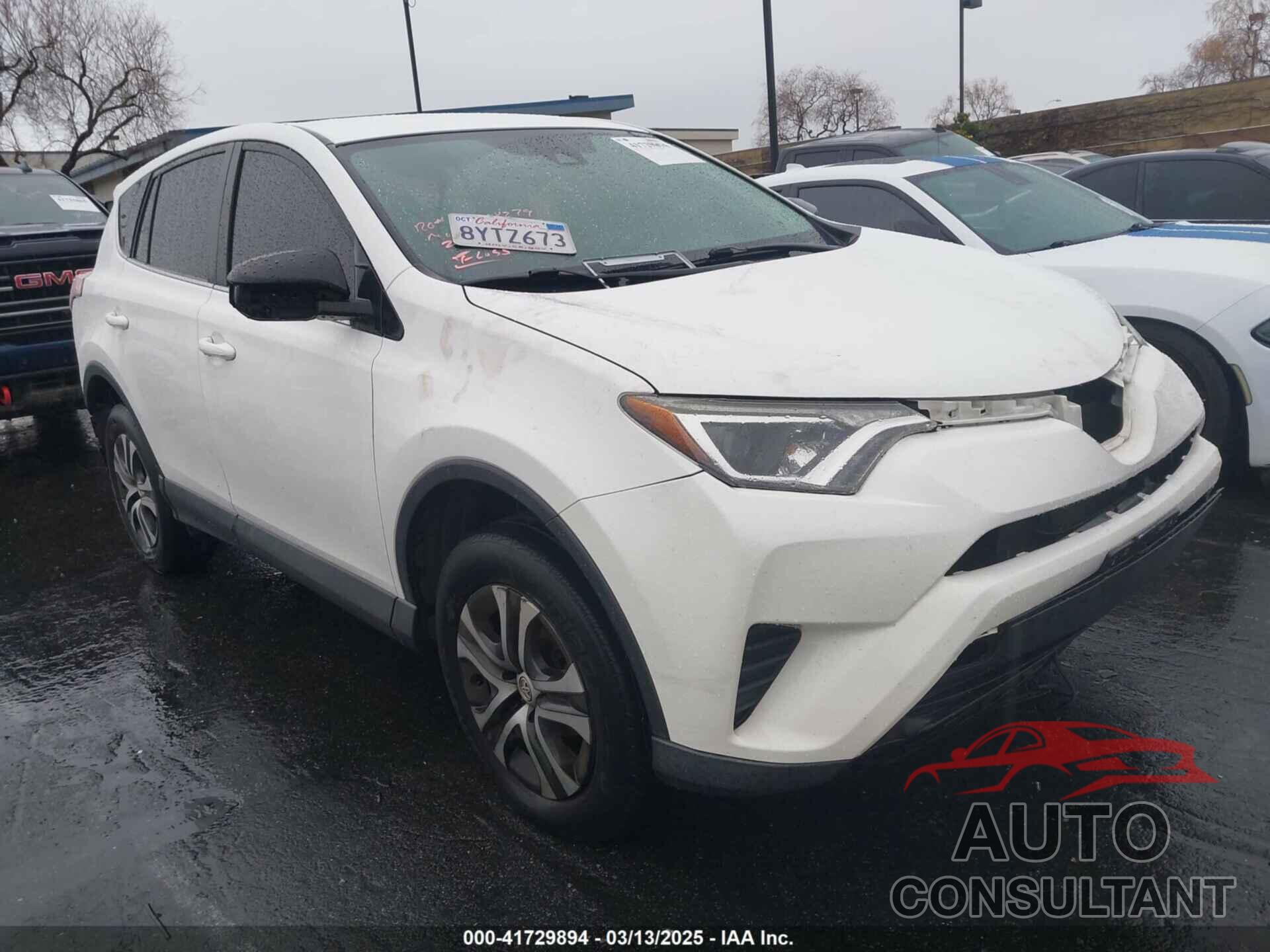 TOYOTA RAV4 2018 - 2T3ZFREV2JW444590