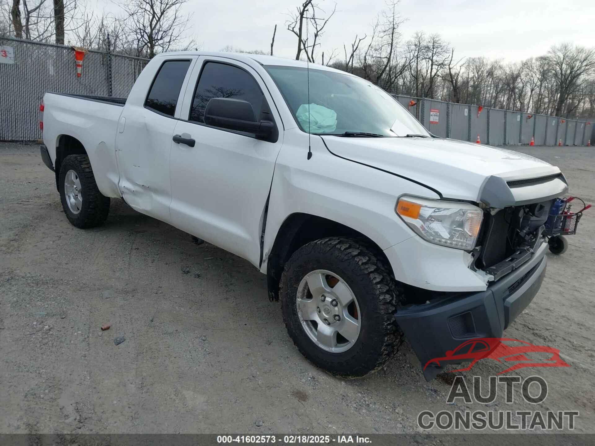 TOYOTA TUNDRA 2017 - 5TFUM5F1XHX071440
