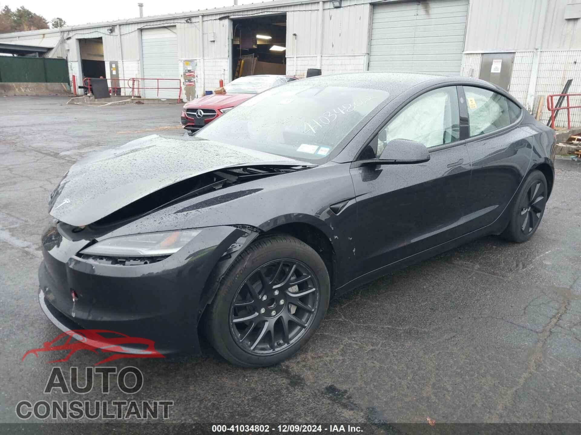TESLA MODEL 3 2024 - 5YJ3E1EAXRF729675