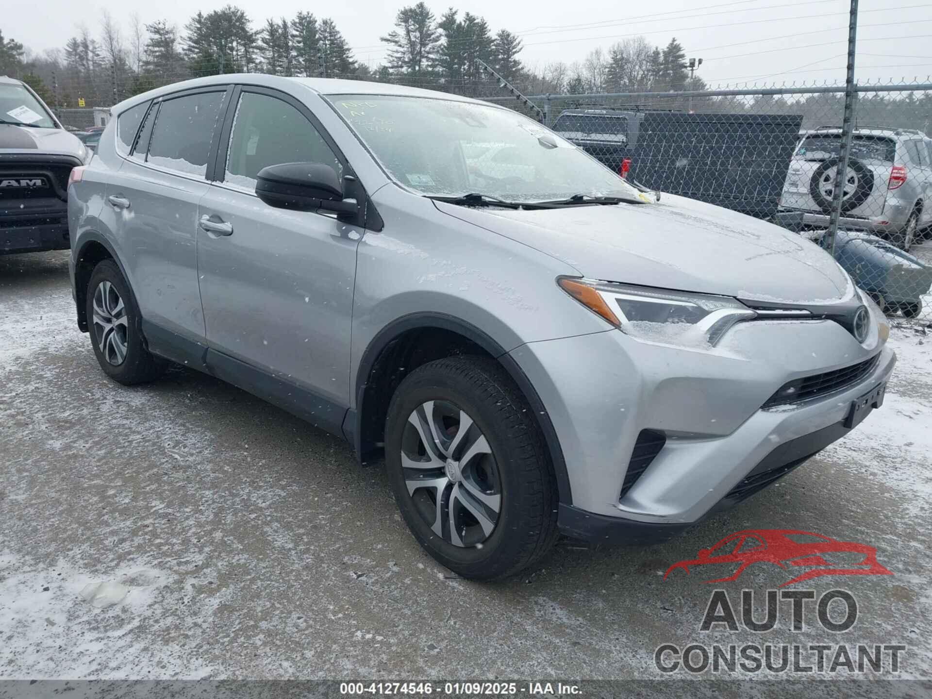 TOYOTA RAV4 2018 - JTMBFREV1JJ212790