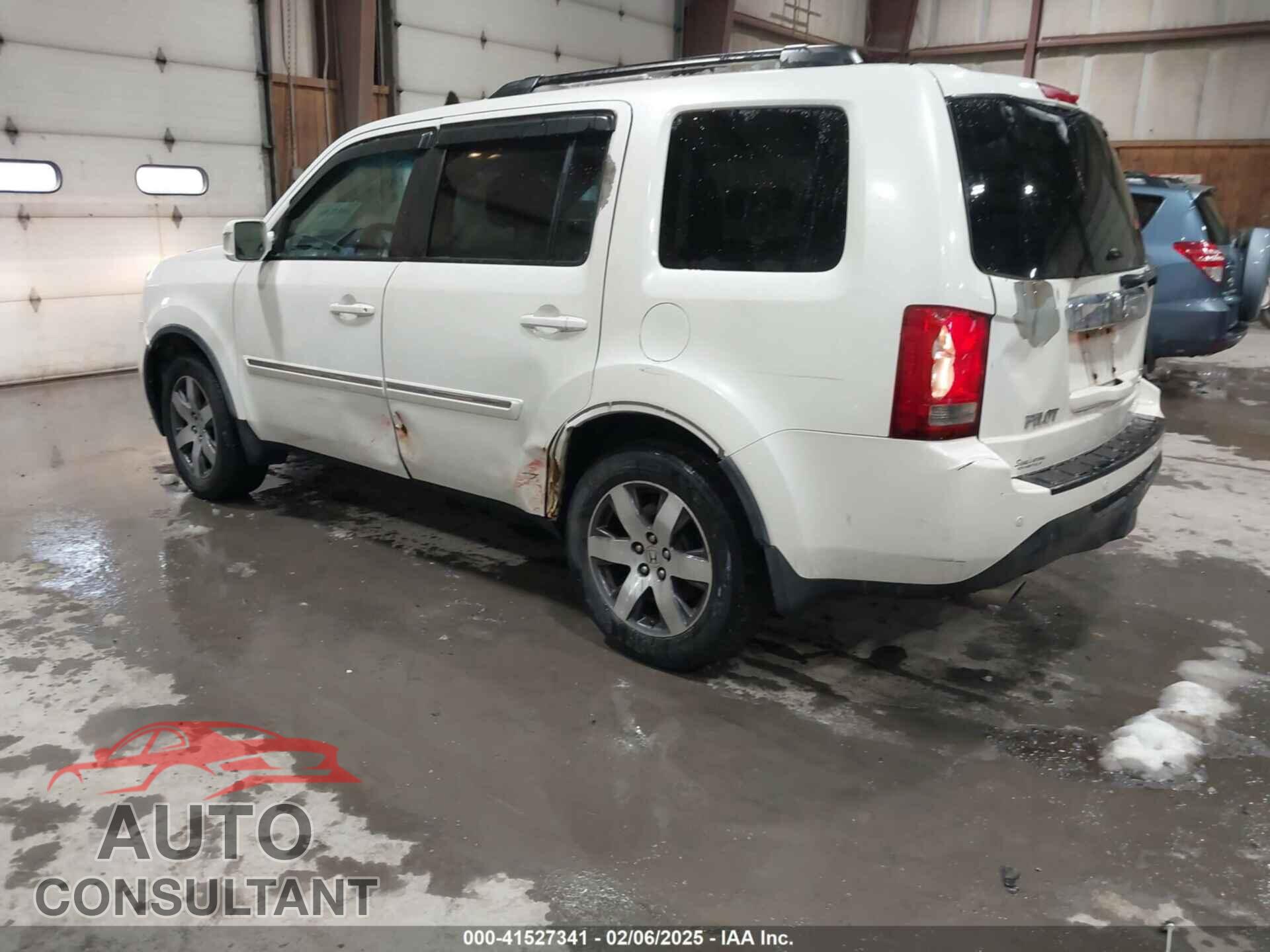 HONDA PILOT 2013 - 5FNYF4H98DB013498