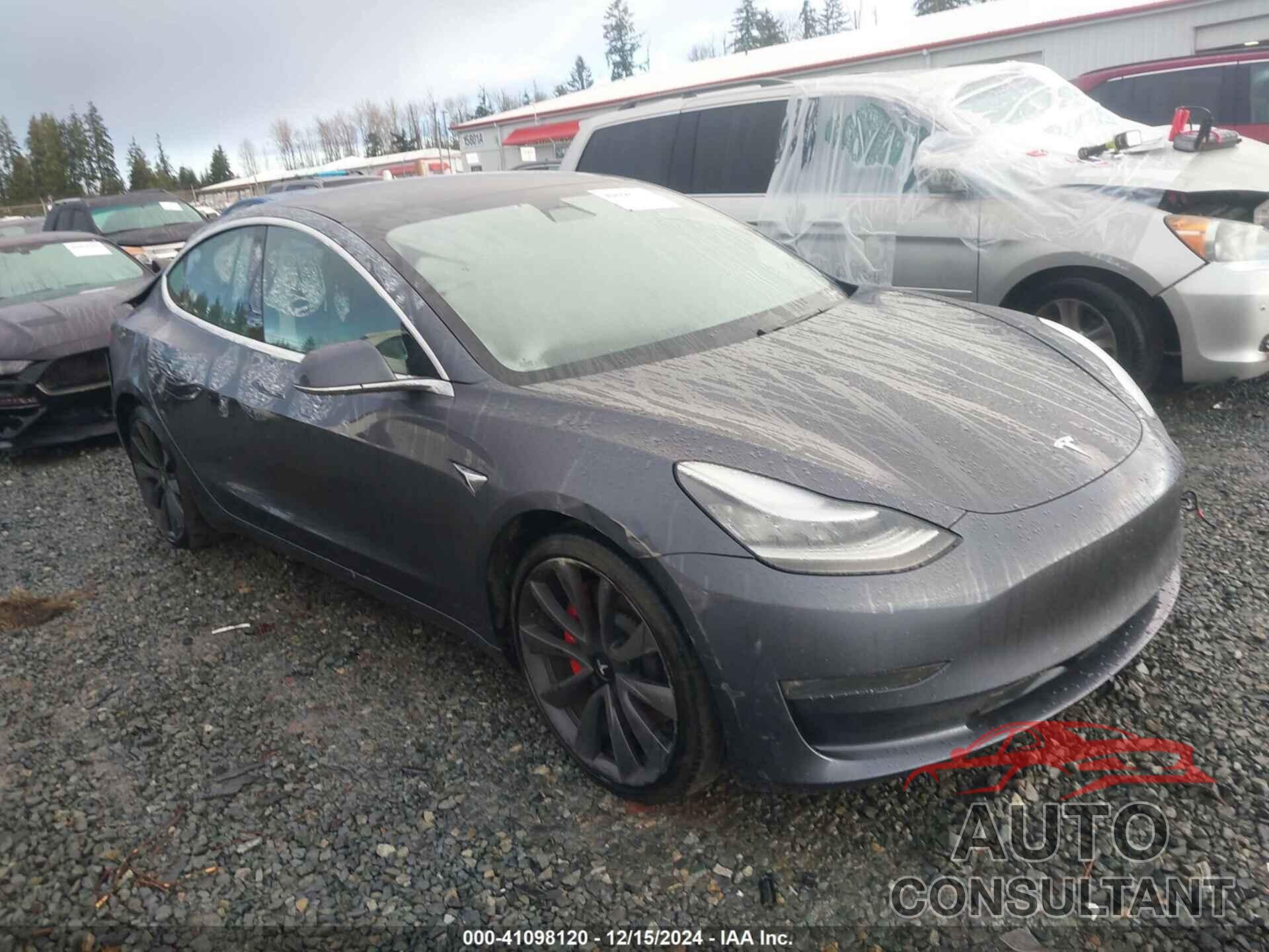 TESLA MODEL 3 2020 - 5YJ3E1EC8LF623718