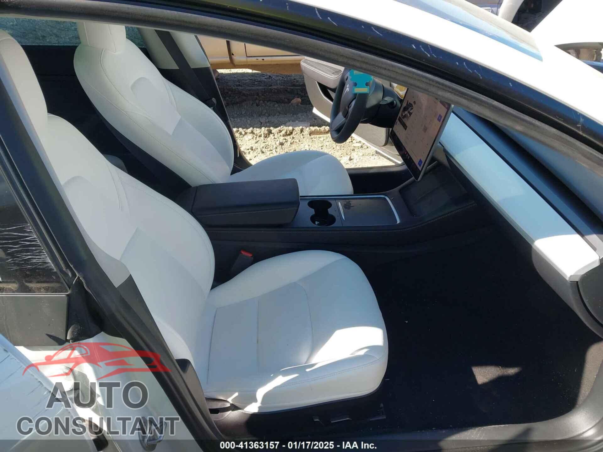 TESLA MODEL 3 2023 - 5YJ3E1EA4PF482005