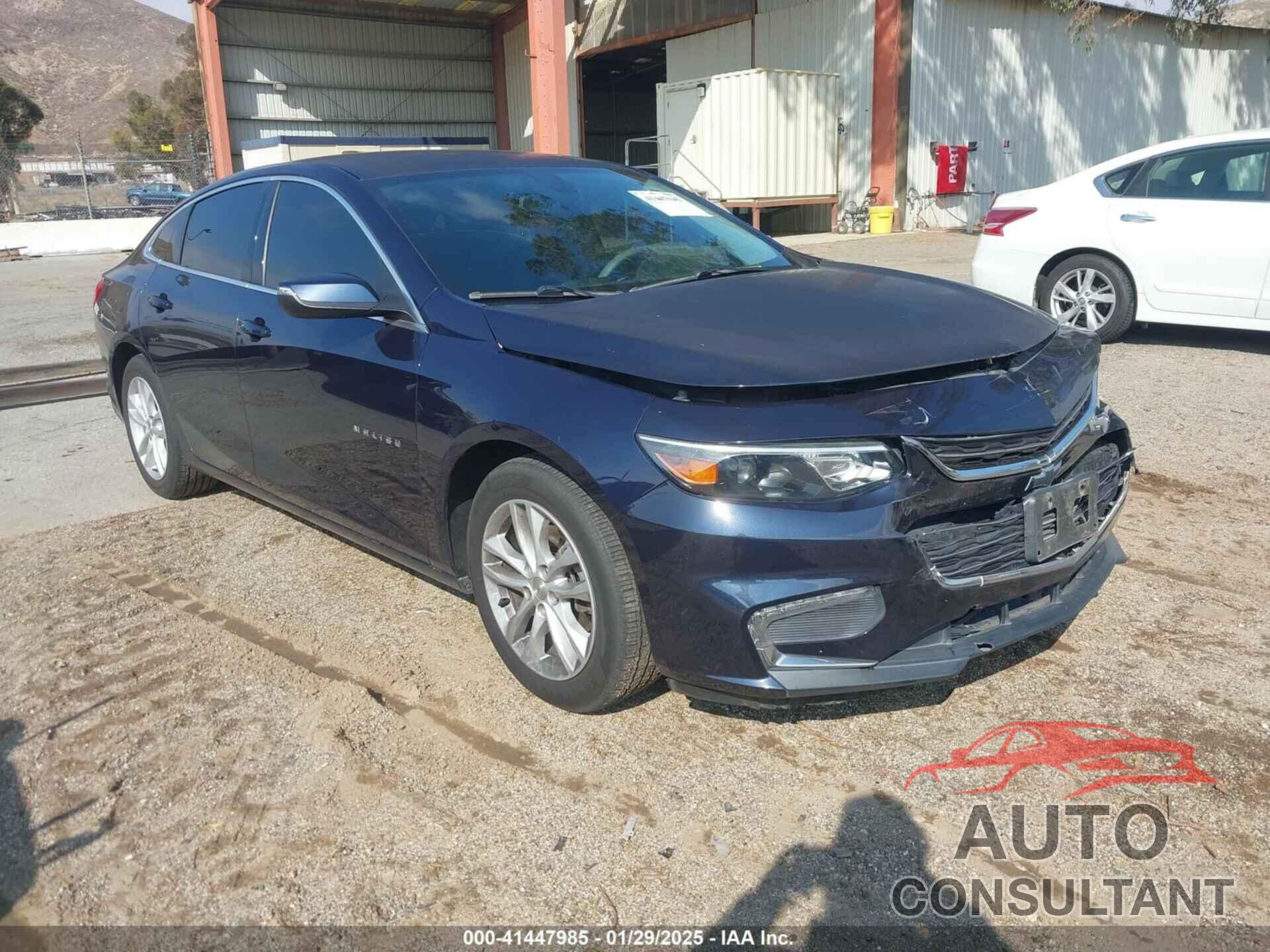 CHEVROLET MALIBU 2018 - 1G1ZD5ST7JF156527