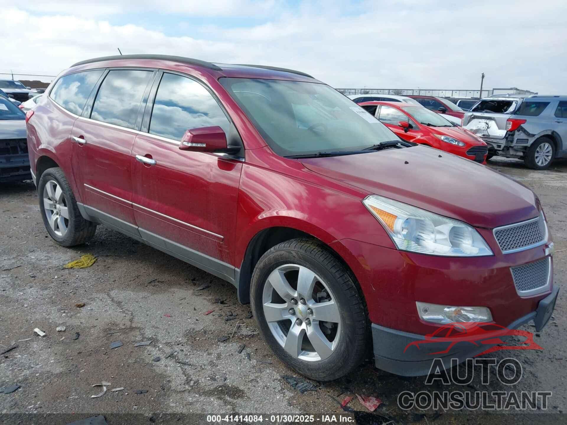 CHEVROLET TRAVERSE 2011 - 1GNKRLED2BJ313227