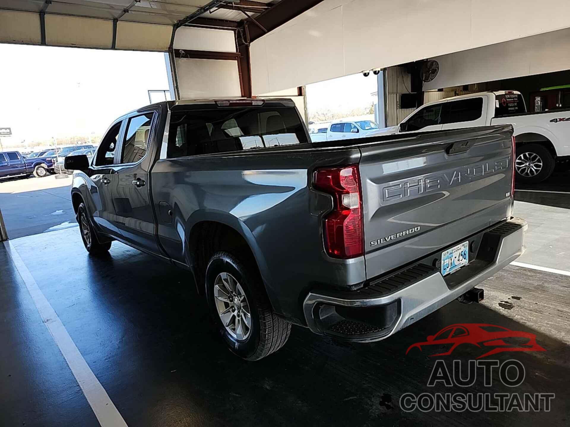 CHEVROLET SILVERADO 1500 2021 - 1GCPWCED6MZ230721