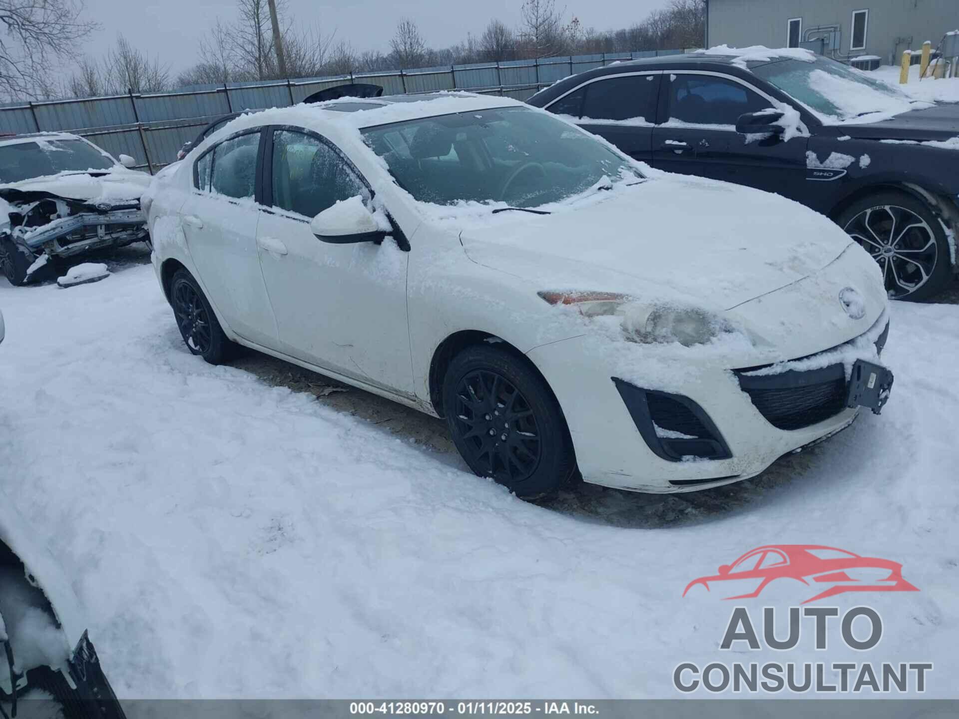 MAZDA MAZDA3 2011 - JM1BL1VF2B1901788