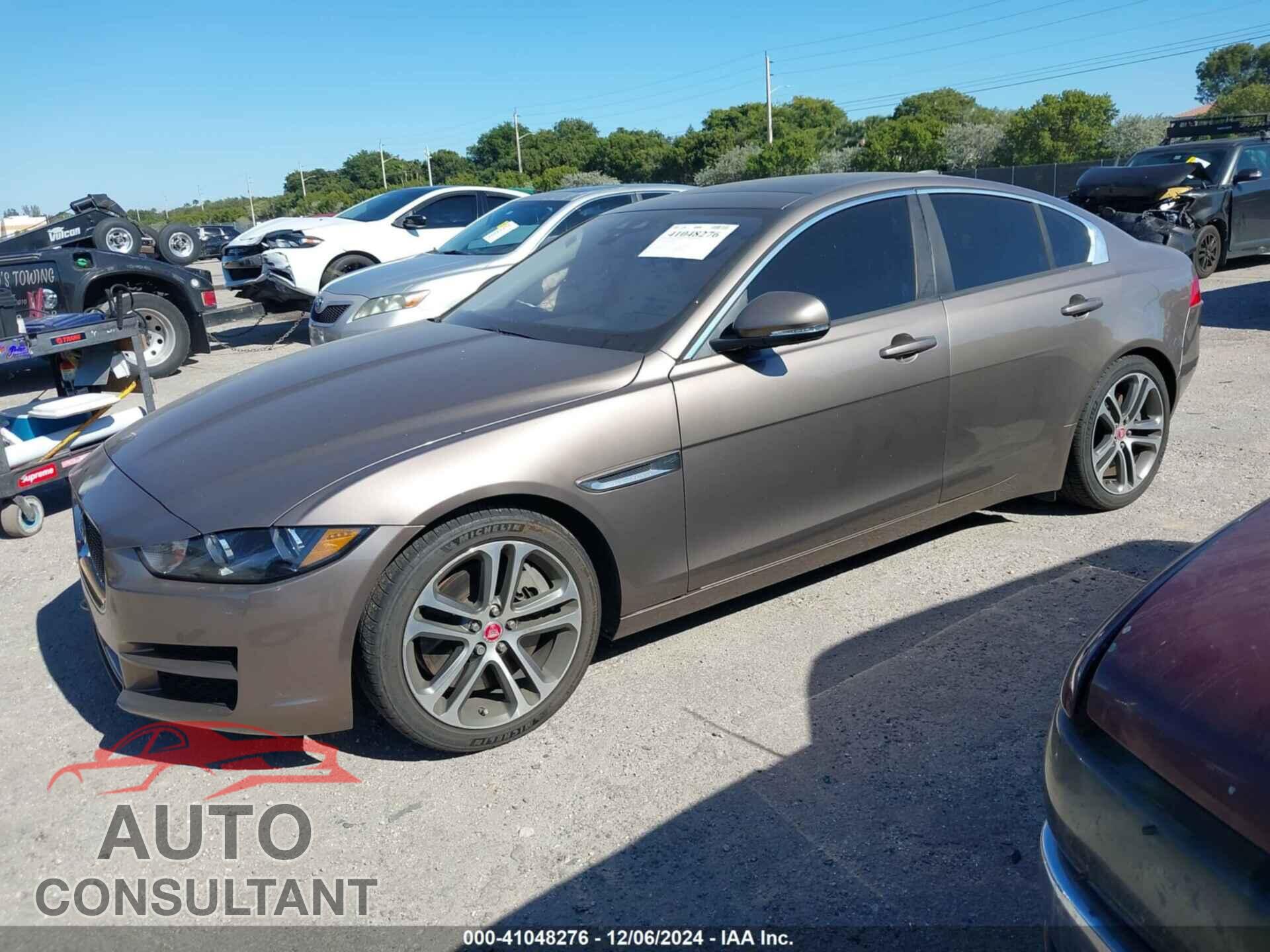 JAGUAR XE 2017 - SAJAD4BV2HA967743