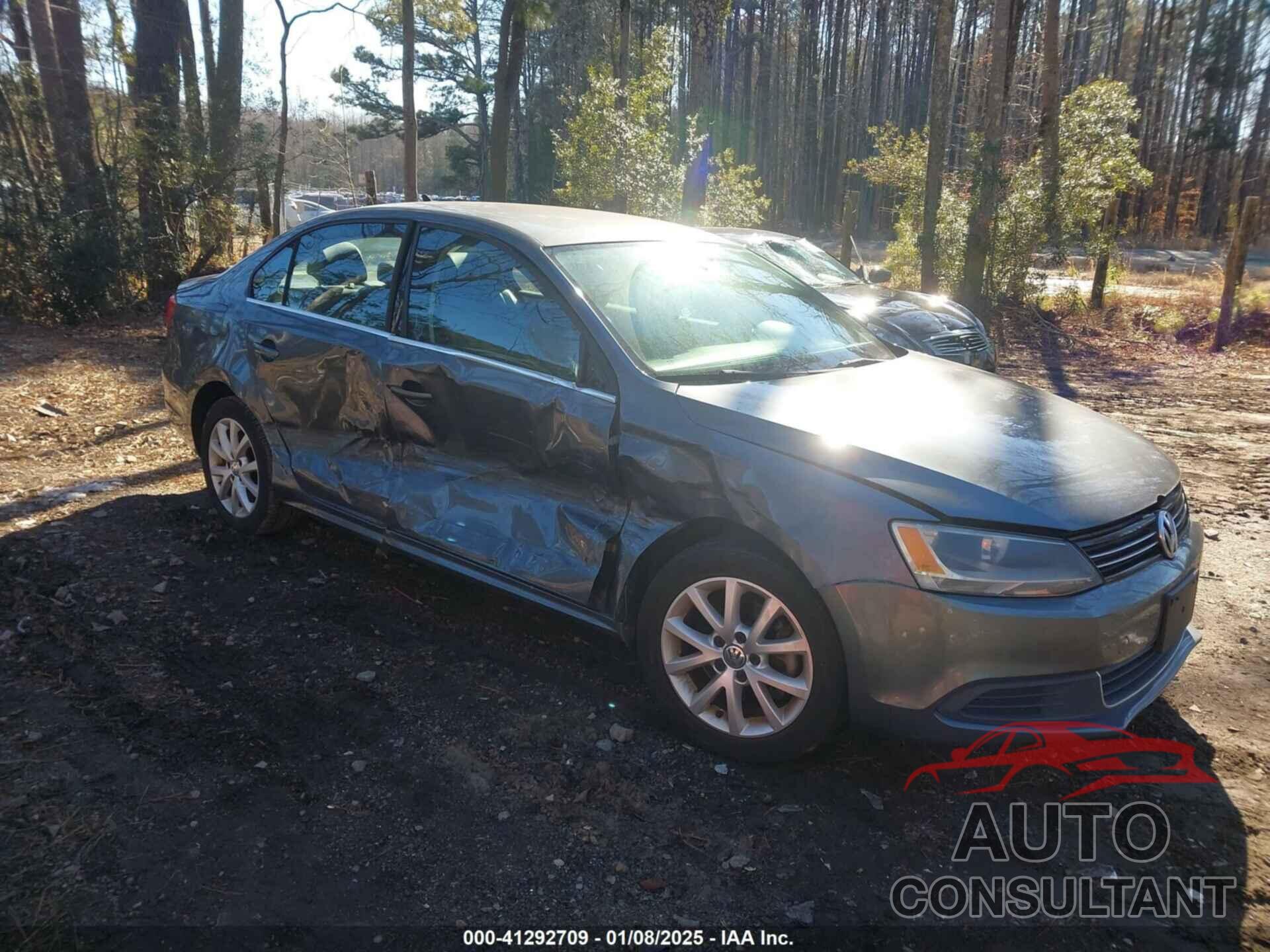 VOLKSWAGEN JETTA 2014 - 3VWD07AJXEM290847