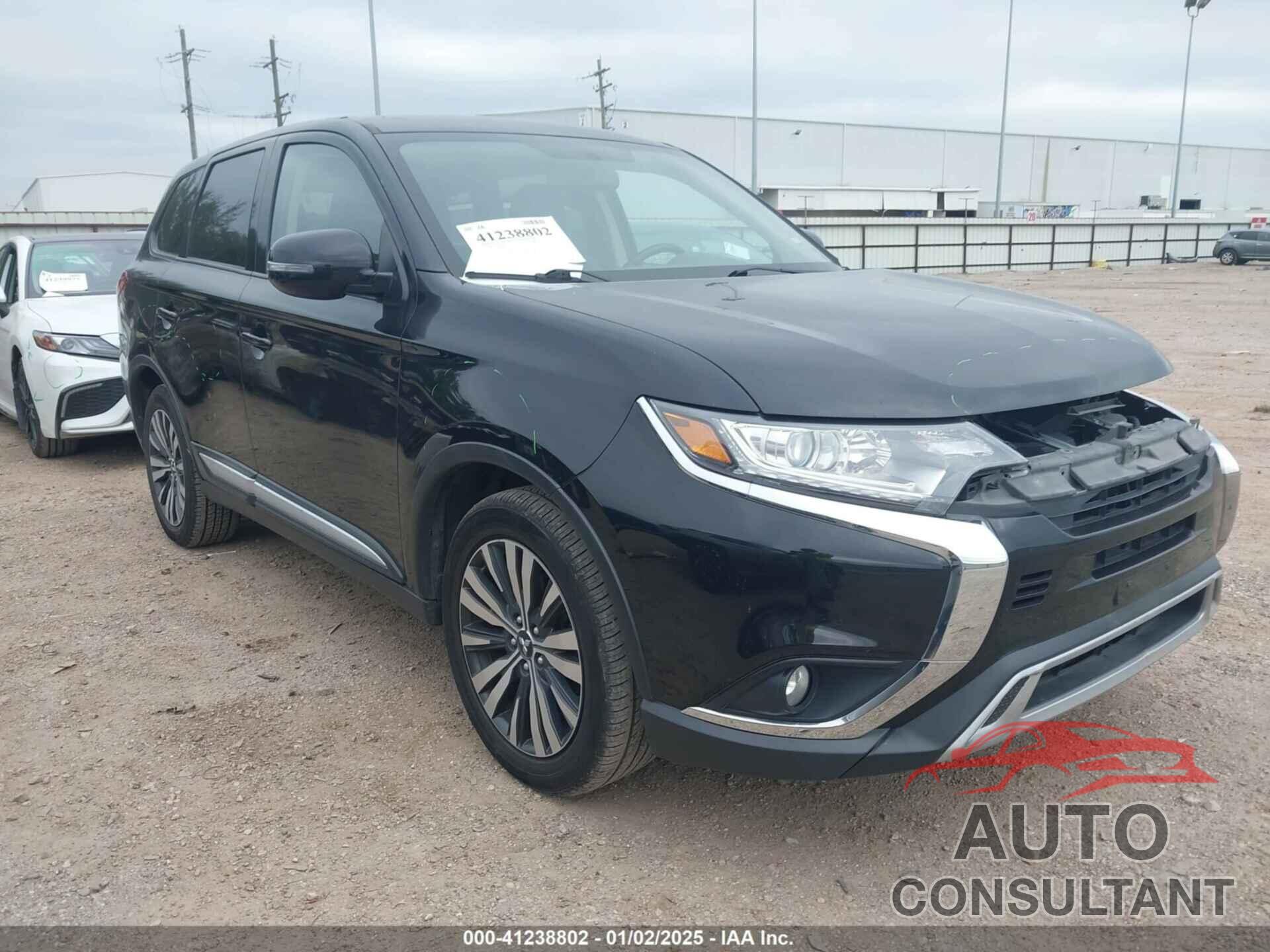 MITSUBISHI OUTLANDER 2019 - JA4AD3A30KZ019045