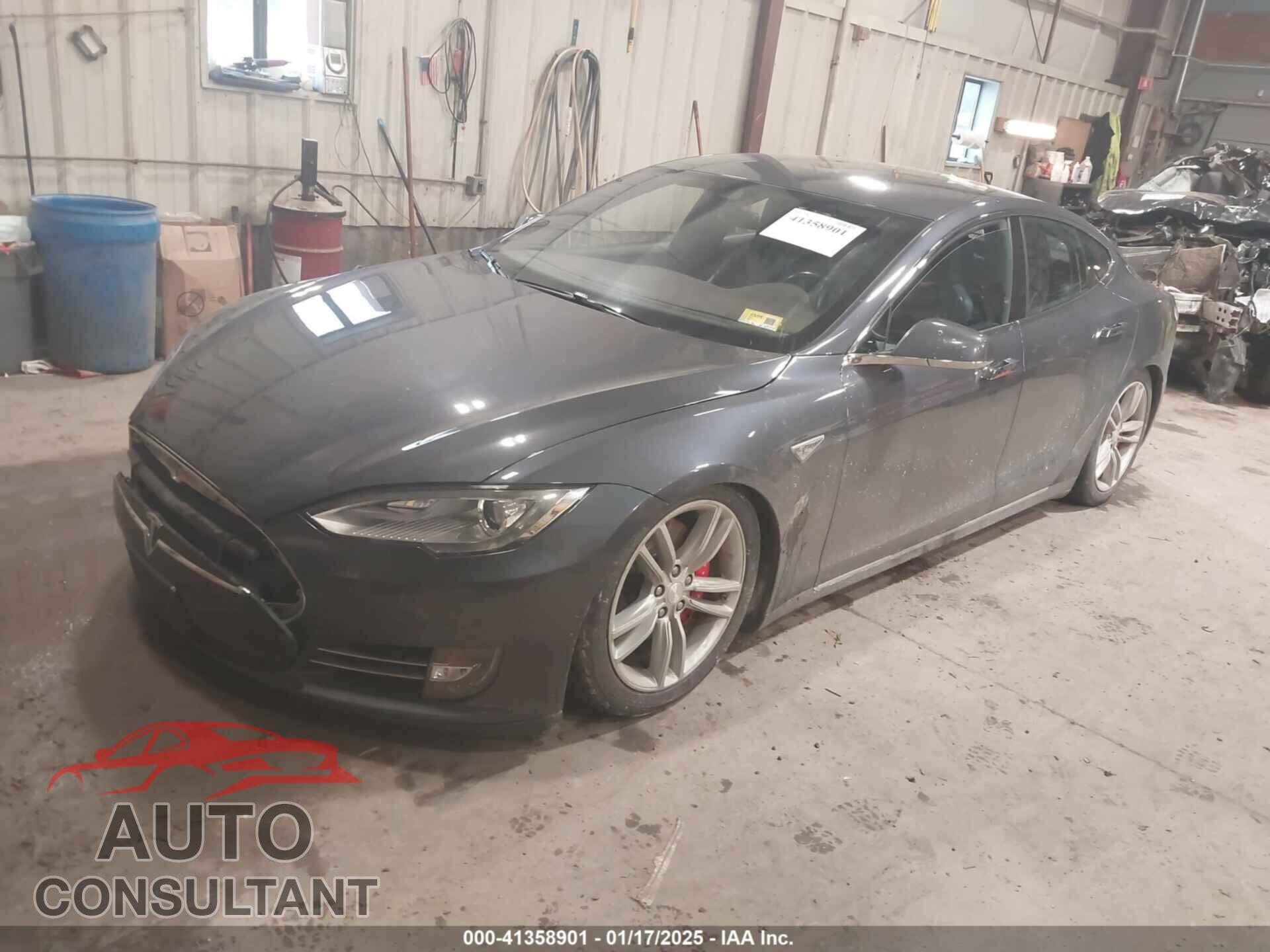 TESLA MODEL S 2014 - 5YJSA1H29EFP62673