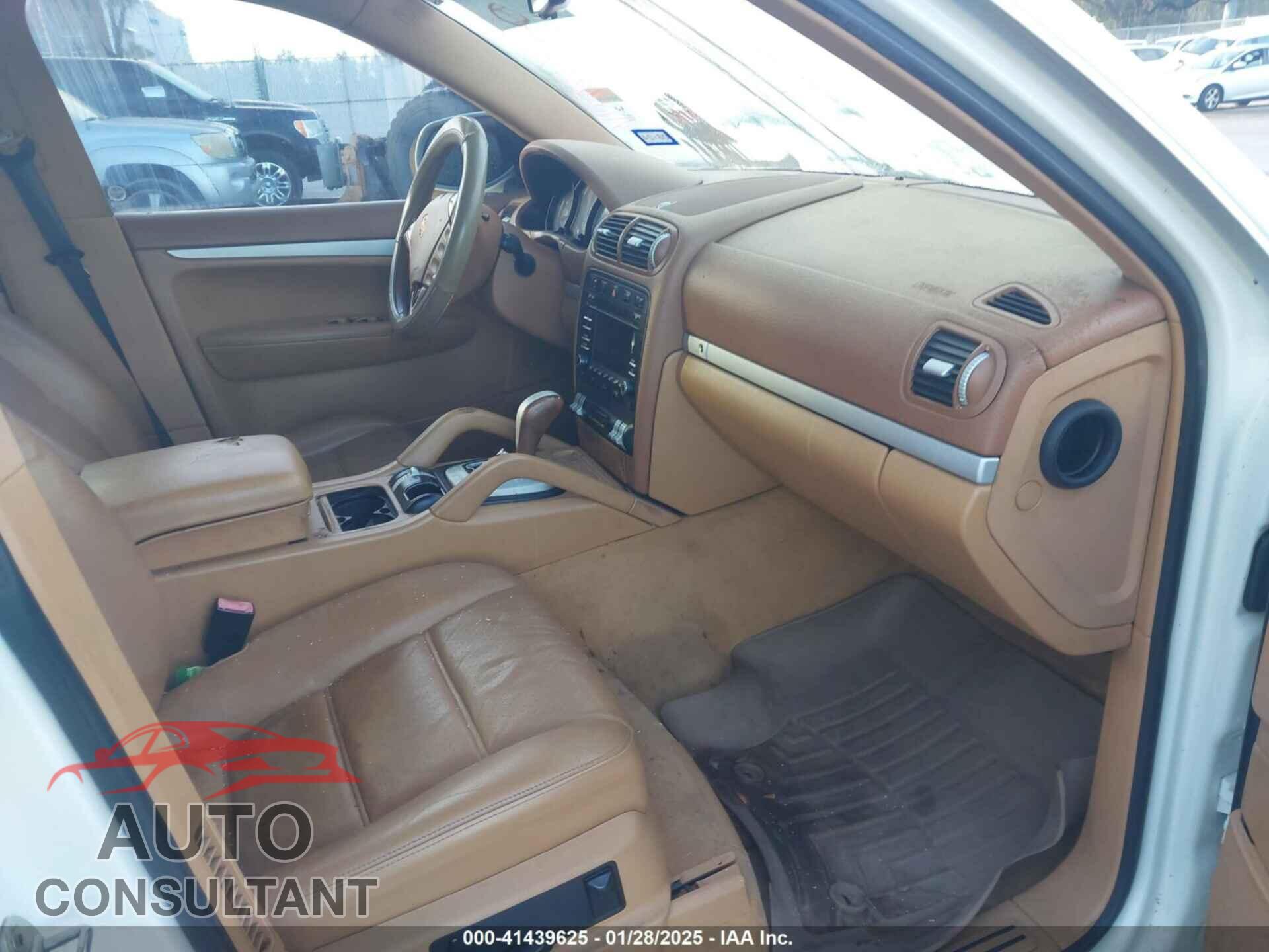 PORSCHE CAYENNE 2009 - WP1AA29P19LA03657