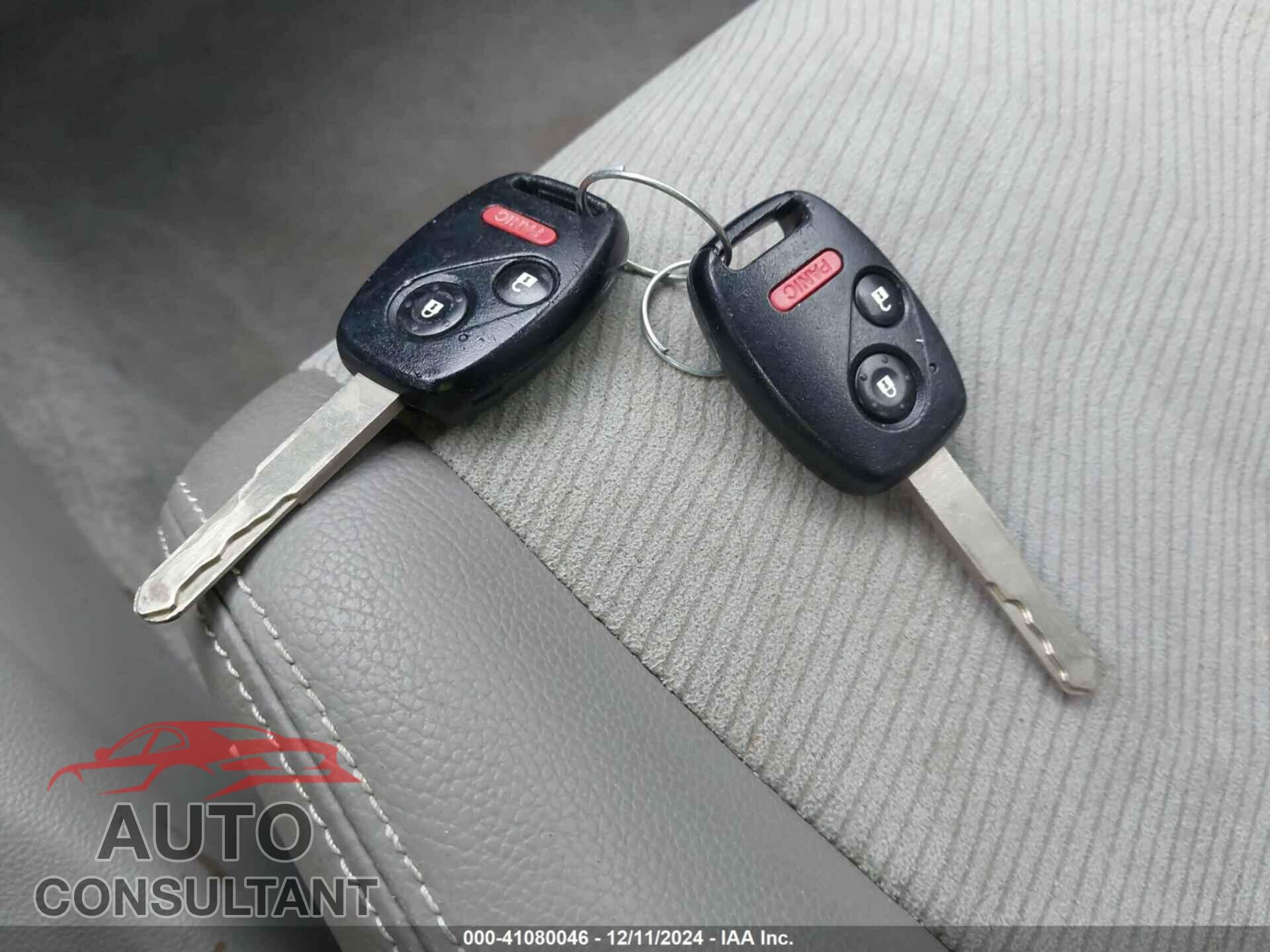 HONDA INSIGHT 2012 - JHMZE2H78CS004732