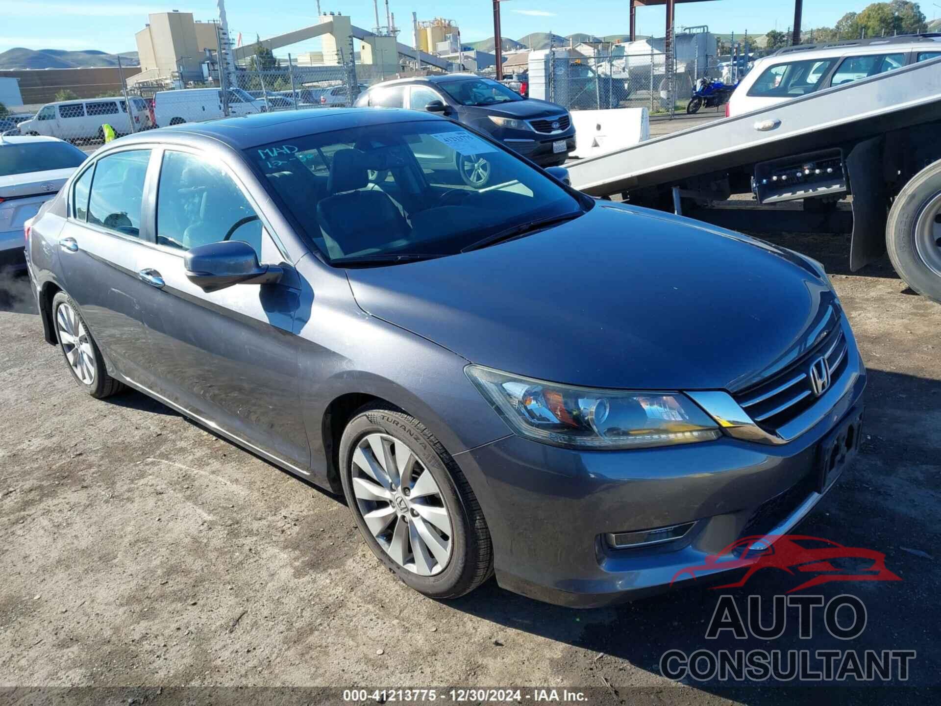 HONDA ACCORD 2013 - 1HGCR2F82DA045745