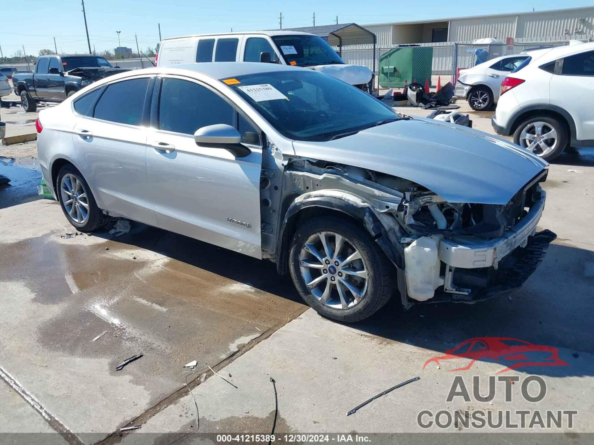 FORD FUSION HYBRID 2017 - 3FA6P0LU2HR380786