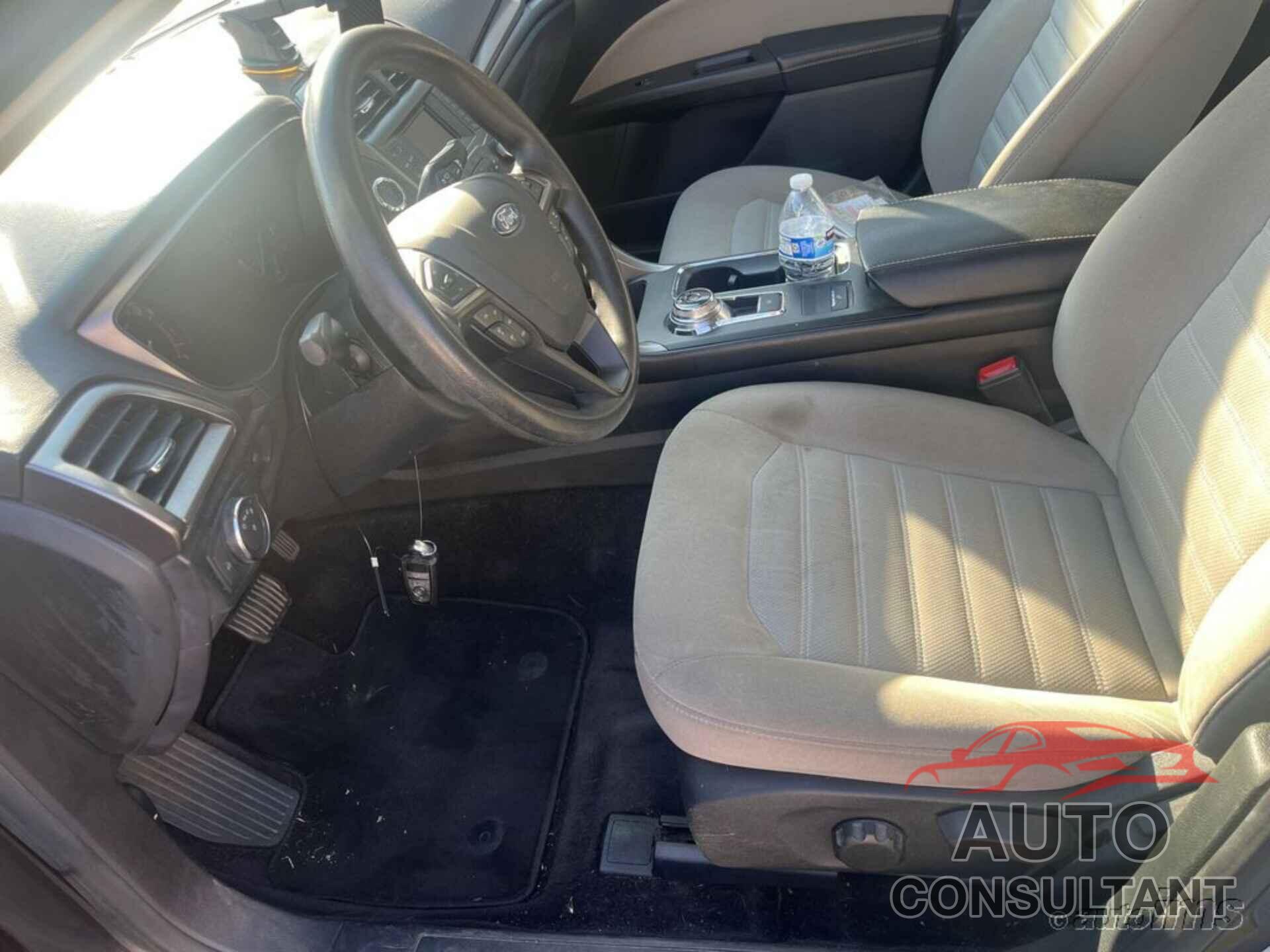 FORD FUSION 2017 - 3FA6P0G79HR145810