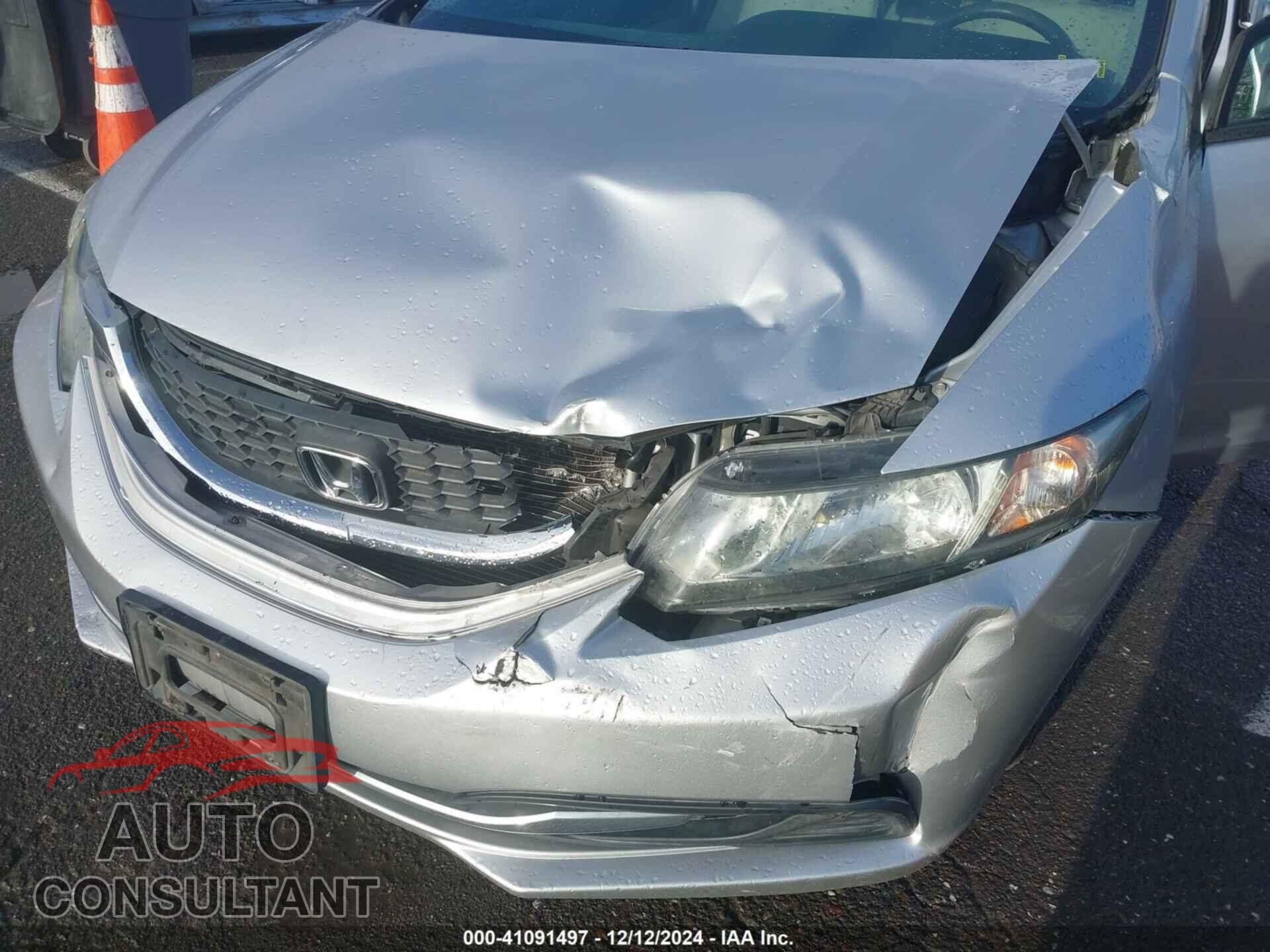 HONDA CIVIC 2013 - 19XFB2F55DE224347