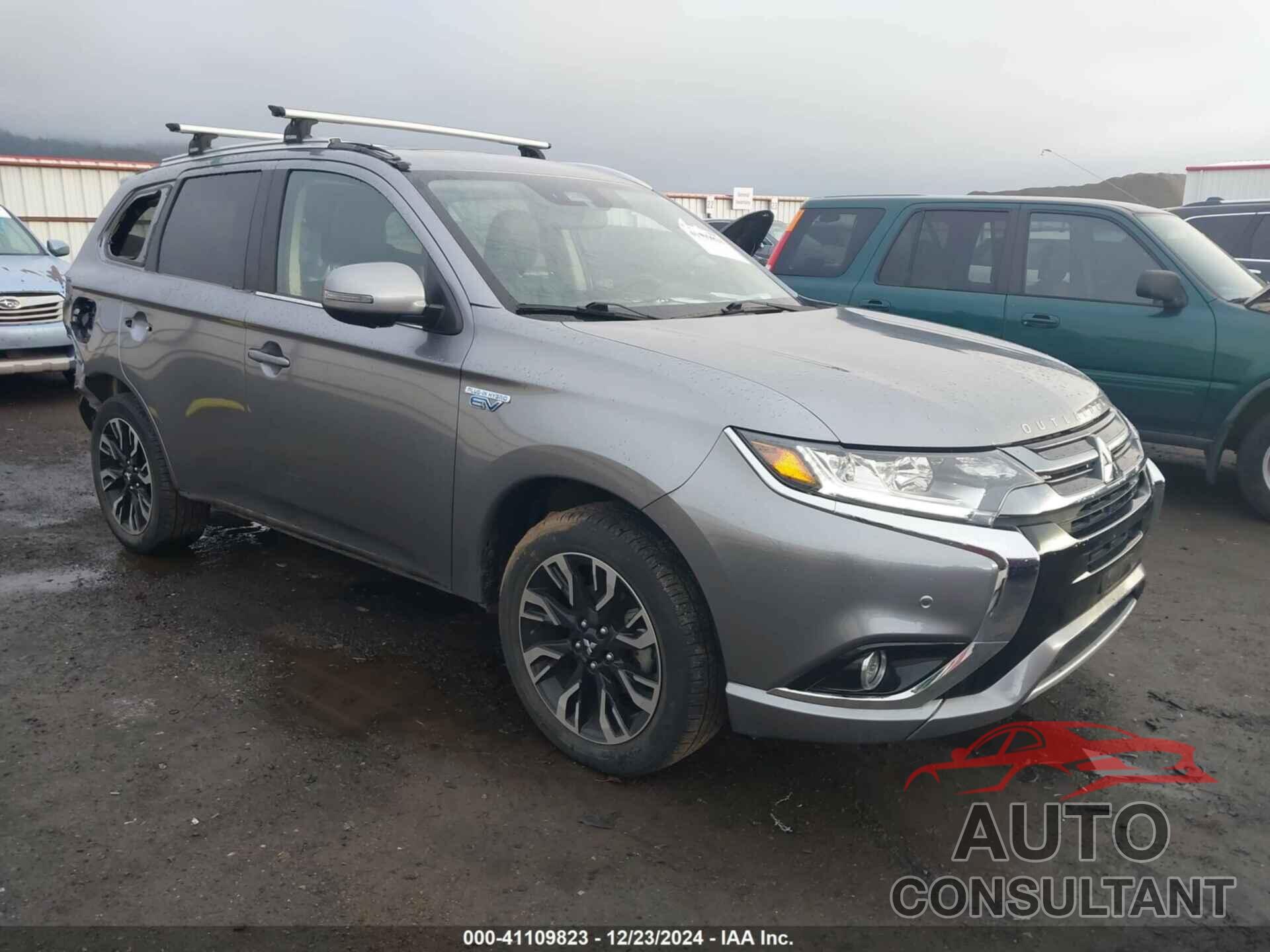 MITSUBISHI OUTLANDER PHEV 2018 - JA4J24A50JZ066684