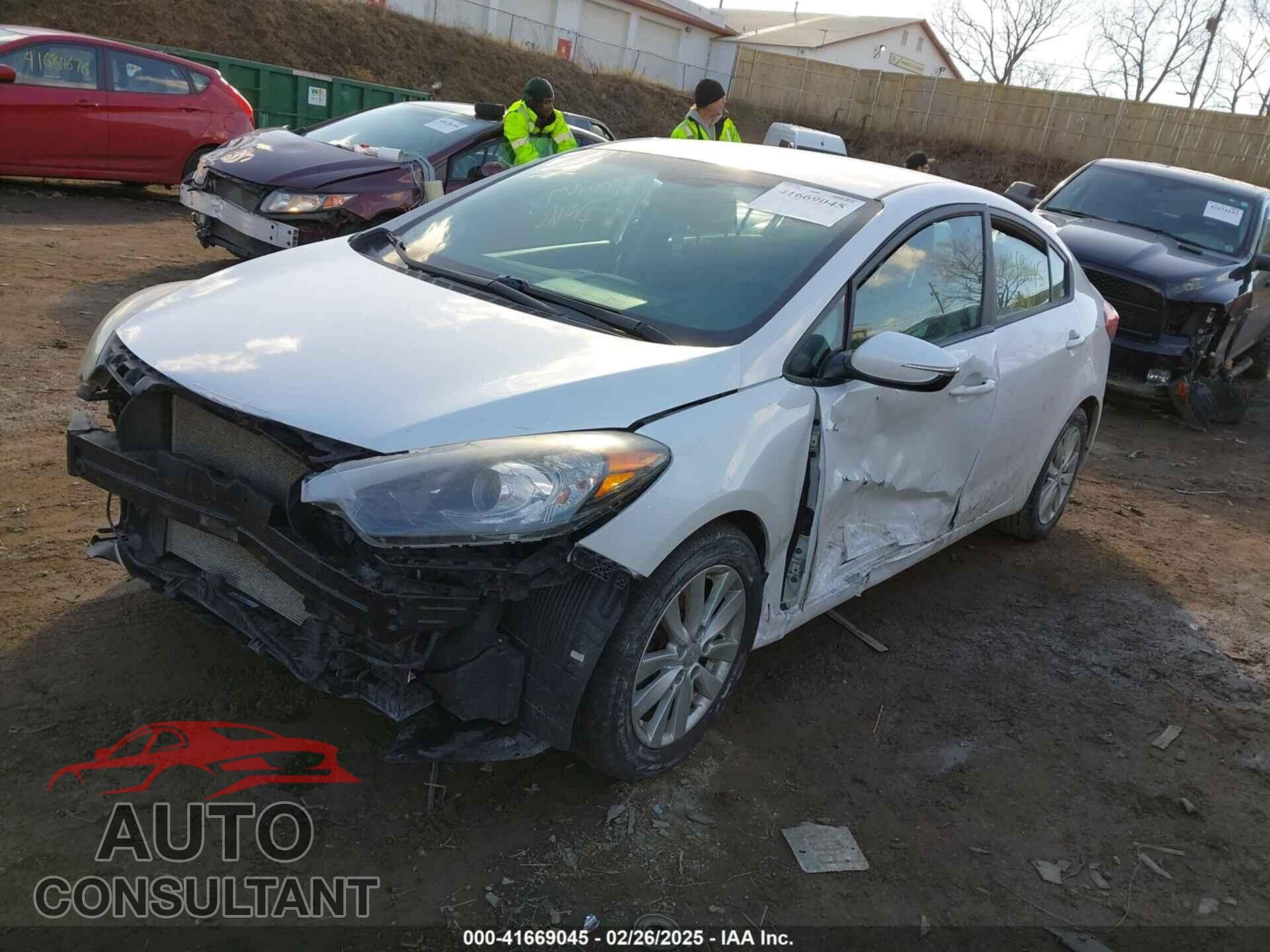 KIA FORTE 2016 - KNAFX4A6XG5441502