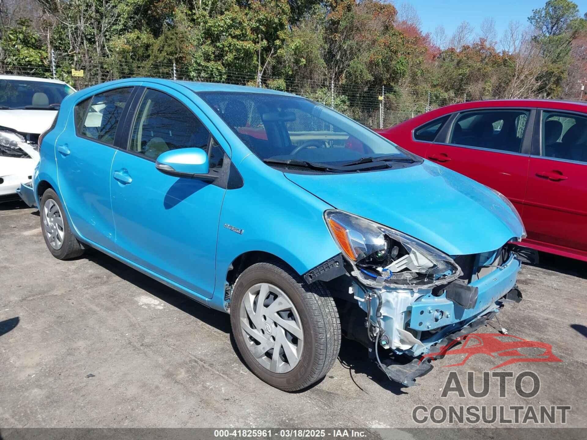 TOYOTA PRIUS C 2015 - JTDKDTB37F1110357