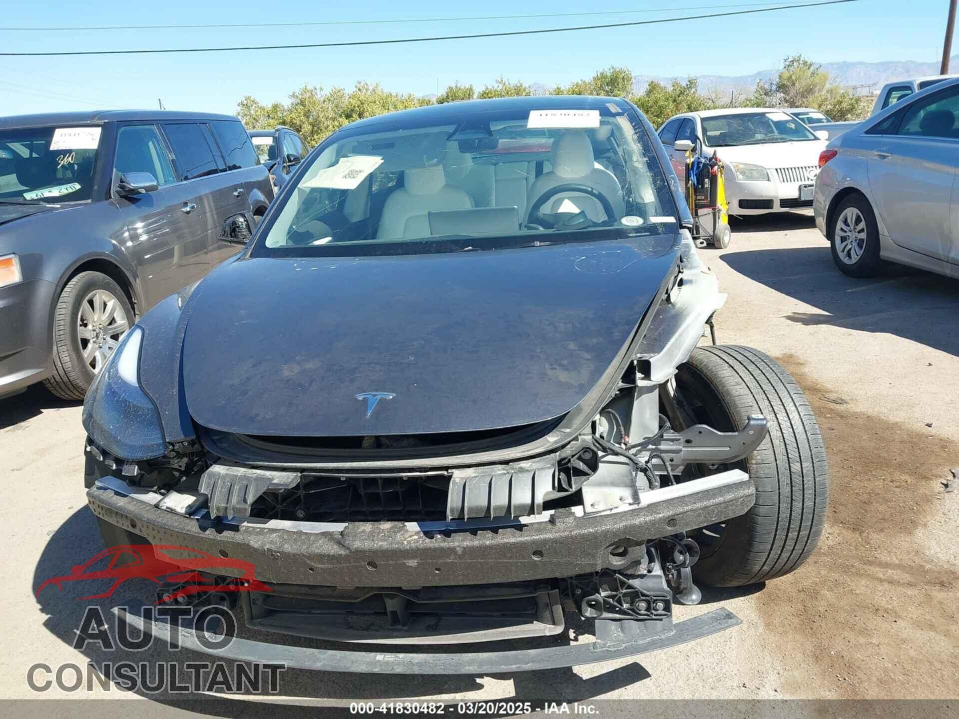 TESLA MODEL 3 2023 - 5YJ3E1EA1PF711921
