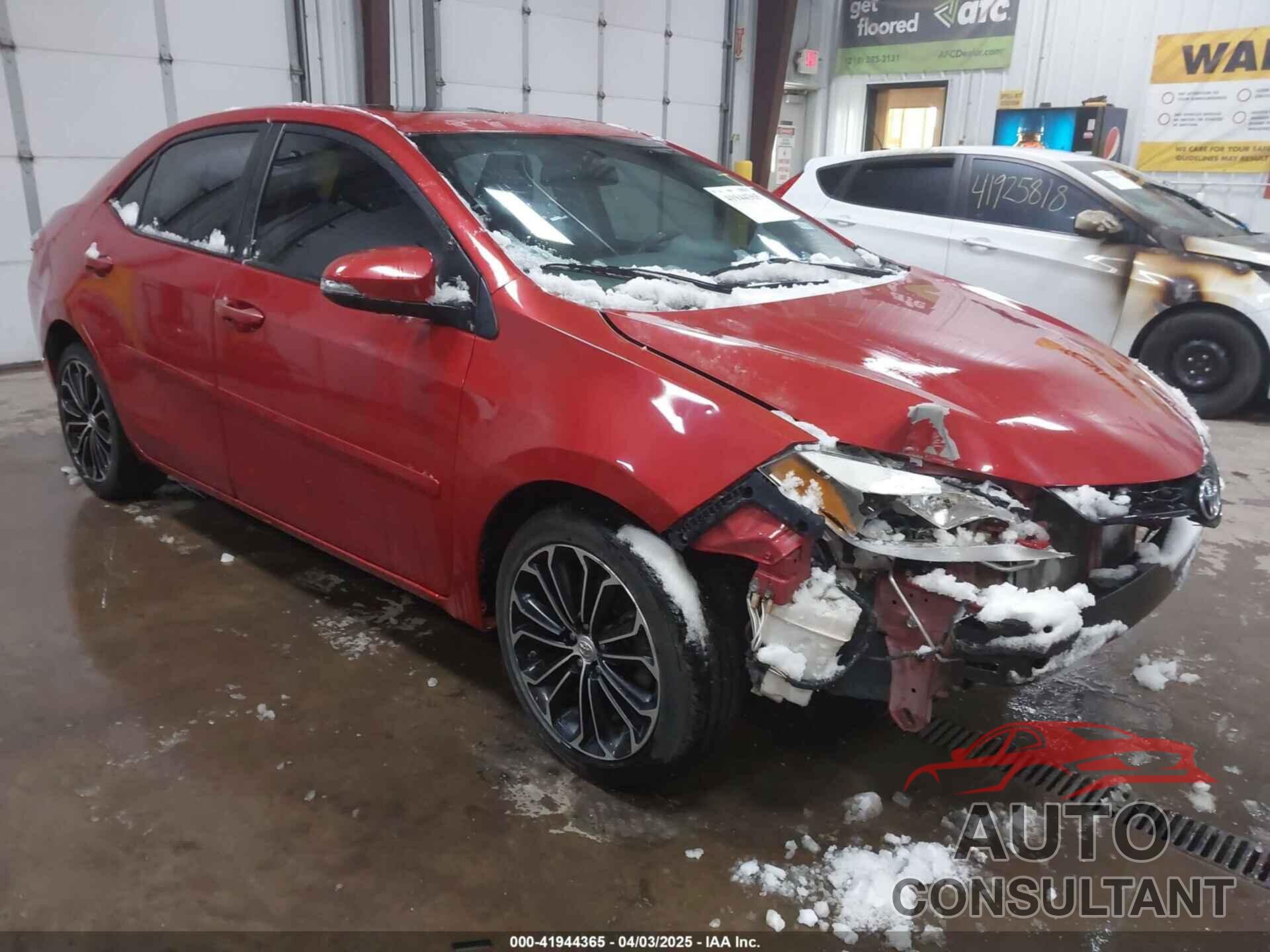 TOYOTA COROLLA 2015 - 5YFBURHE1FP216598