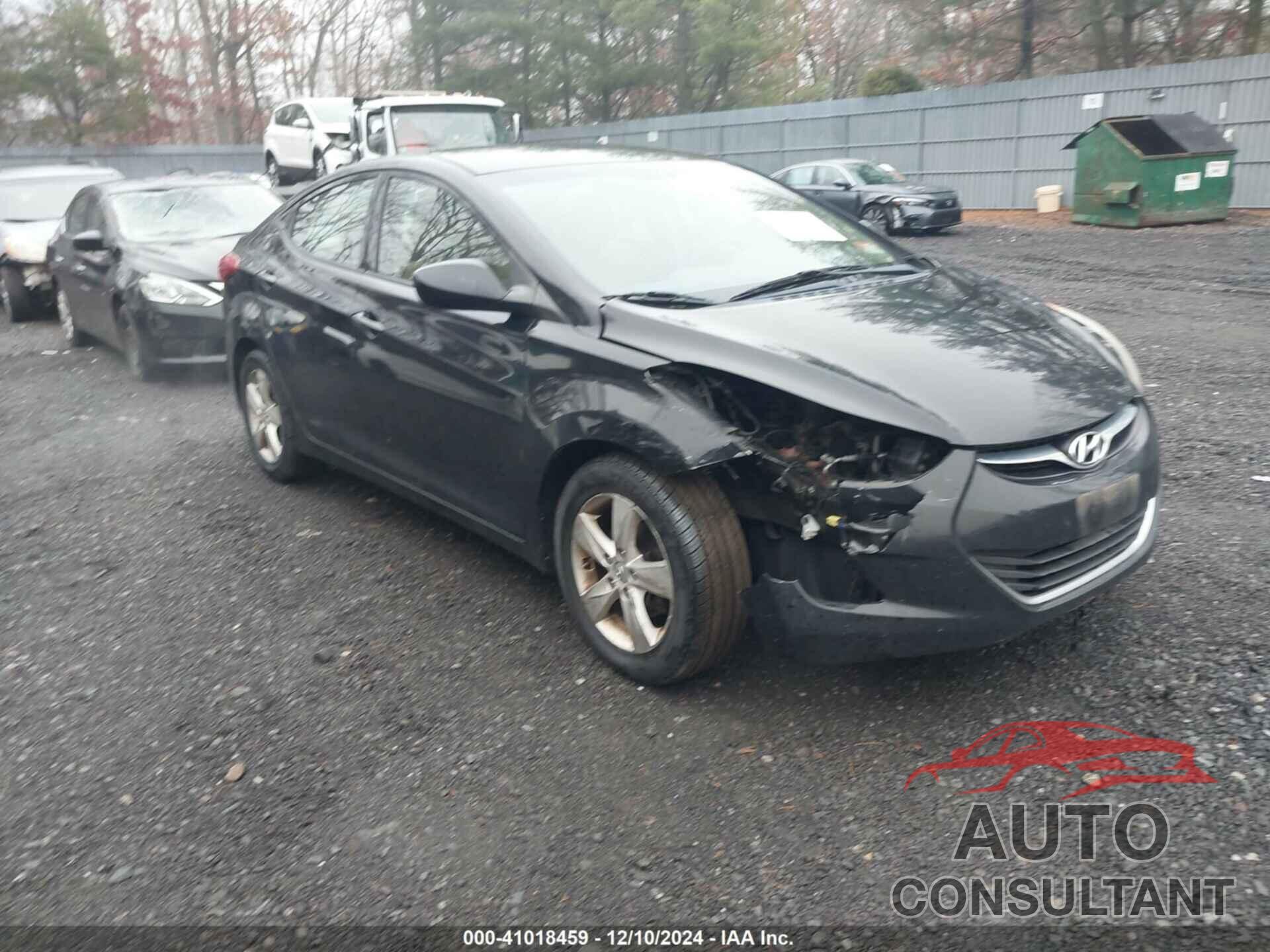 HYUNDAI ELANTRA 2013 - KMHDH4AE4DU013971