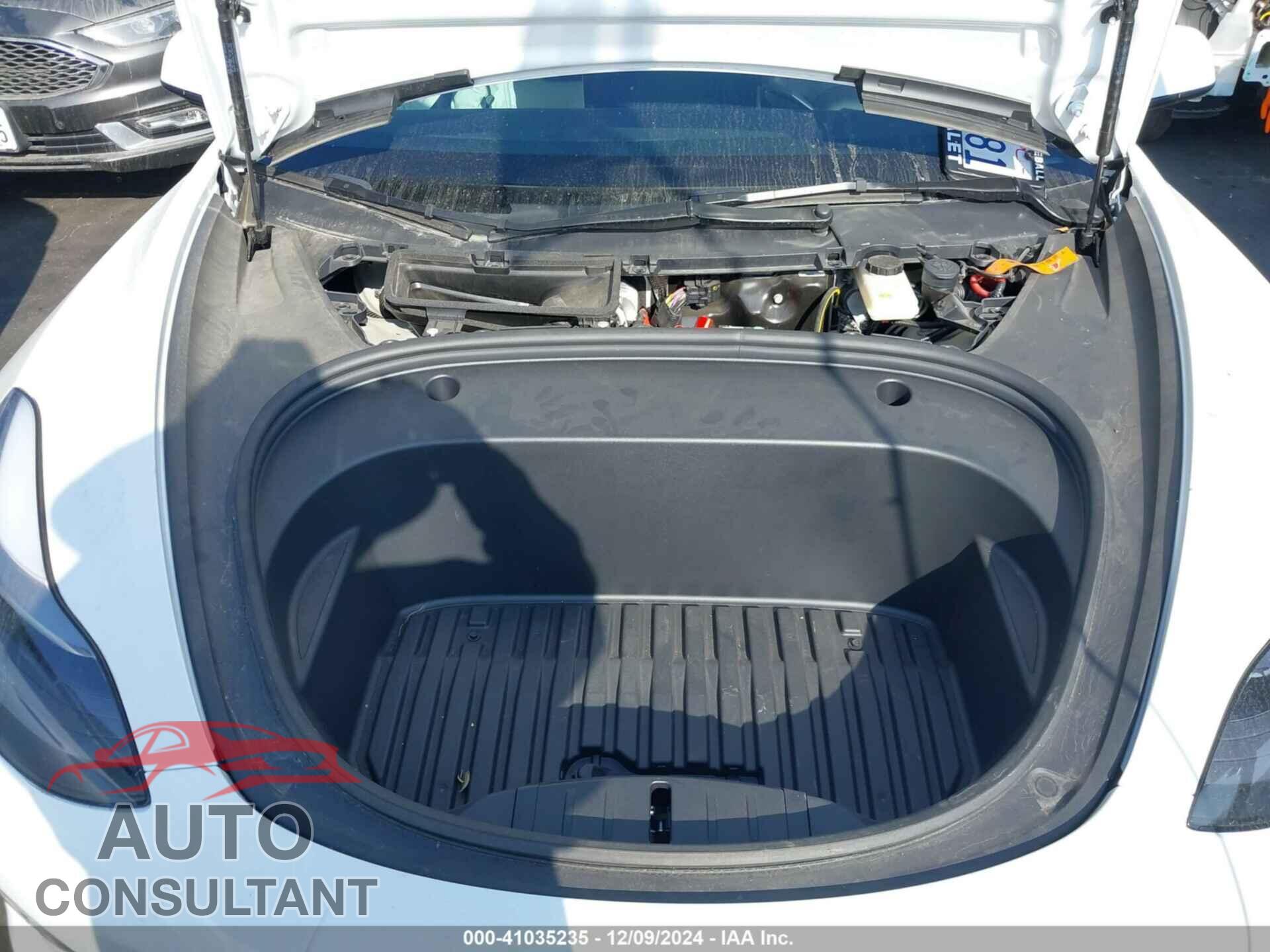 TESLA MODEL 3 2023 - 5YJ3E1EA3PF589823