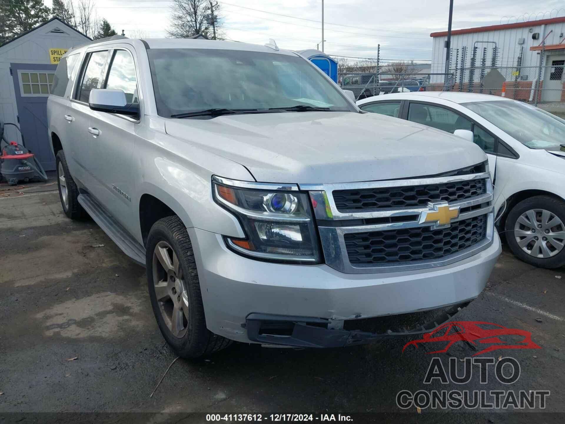 CHEVROLET SUBURBAN 2016 - 1GNSCHKC0GR113031