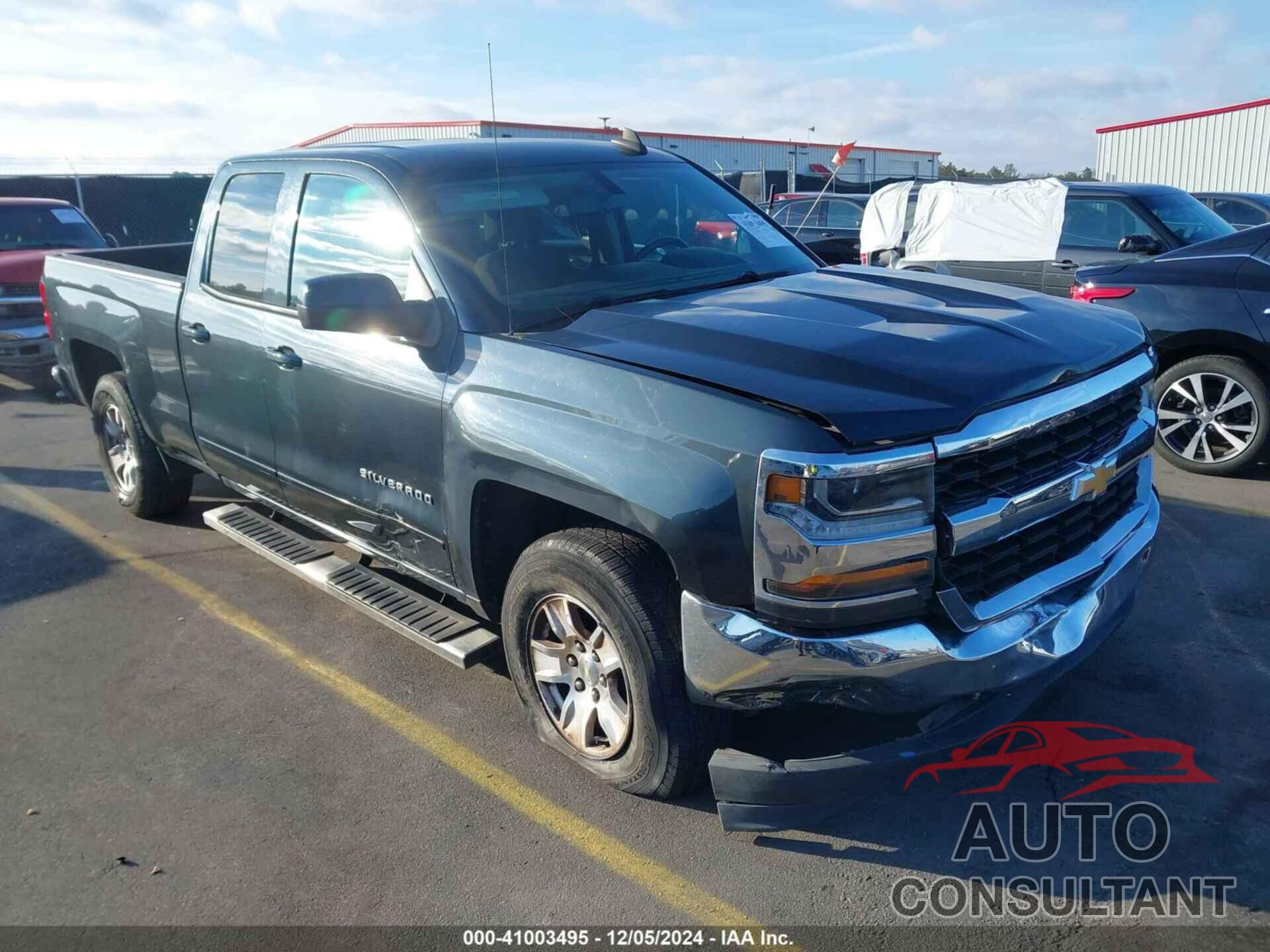 CHEVROLET SILVERADO 1500 2017 - 1GCRCREH4HZ162433