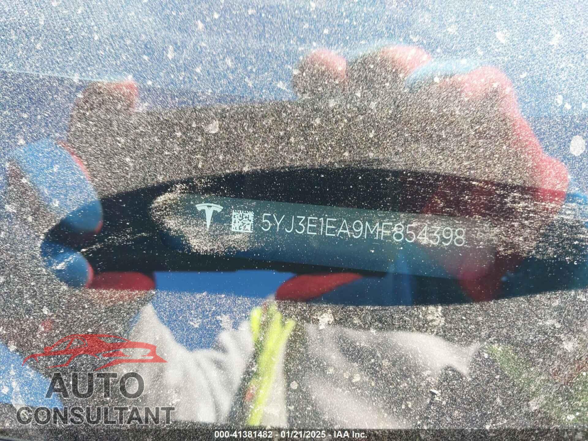 TESLA MODEL 3 2021 - 5YJ3E1EA9MF854398