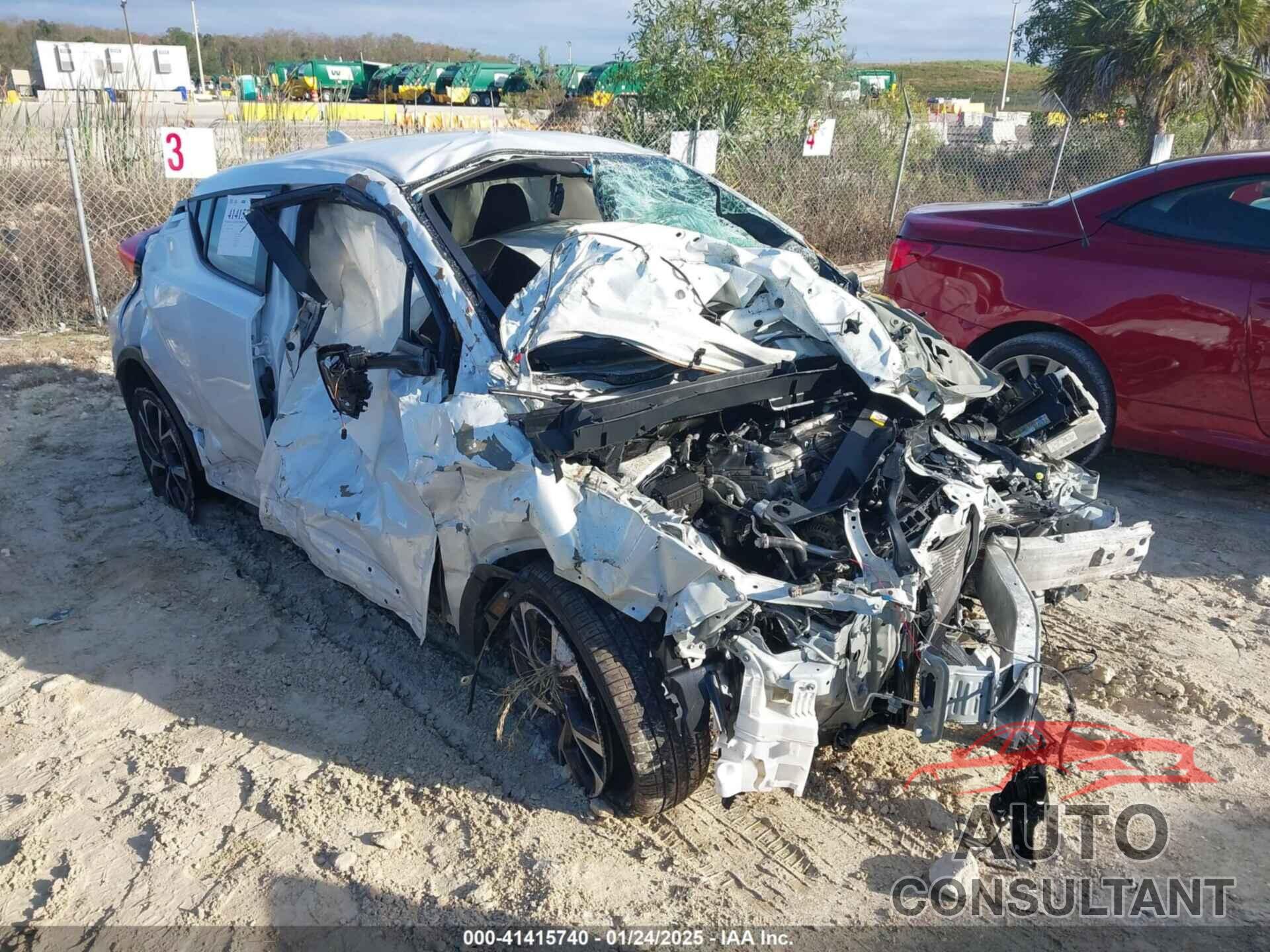 TOYOTA C-HR 2022 - NMTKHMBX1NR146512