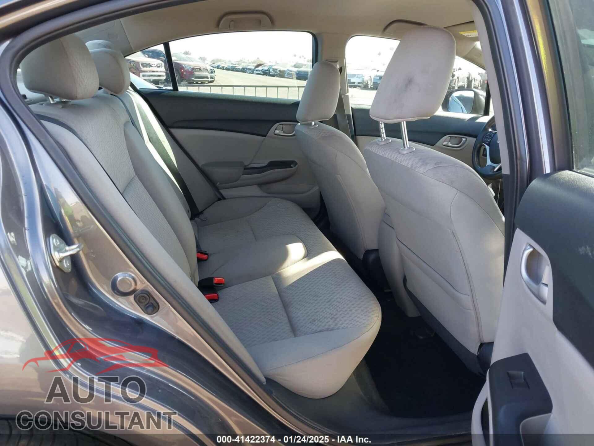 HONDA CIVIC 2015 - 19XFB2F5XFE009629