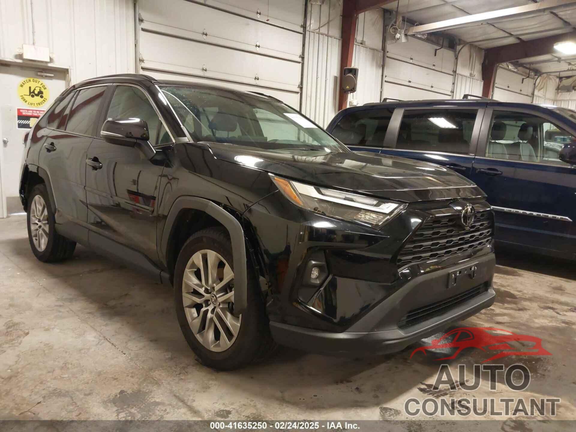 TOYOTA RAV4 2023 - 2T3A1RFV6PC392062
