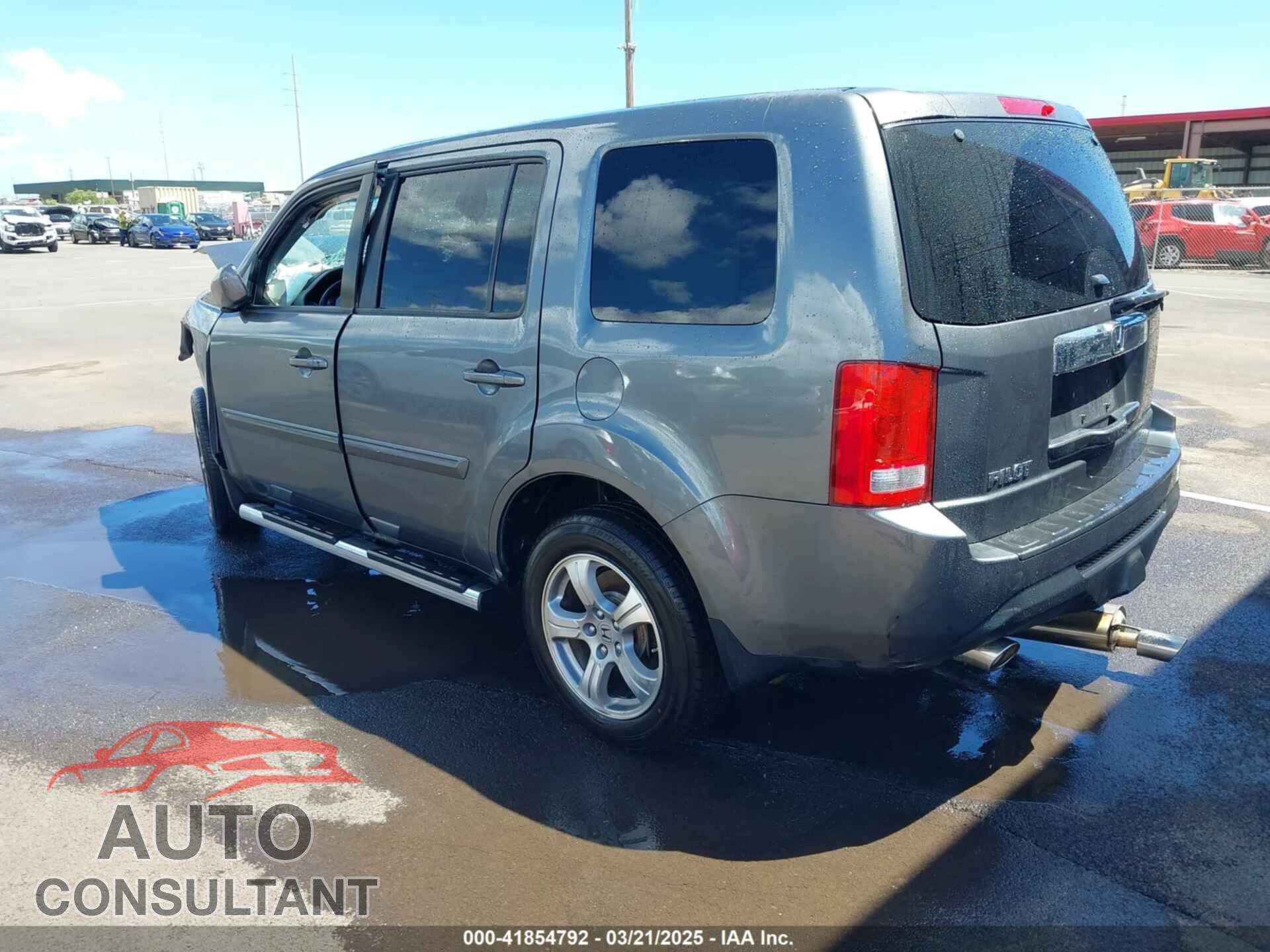 HONDA PILOT 2012 - 5FNYF3H47CB015918