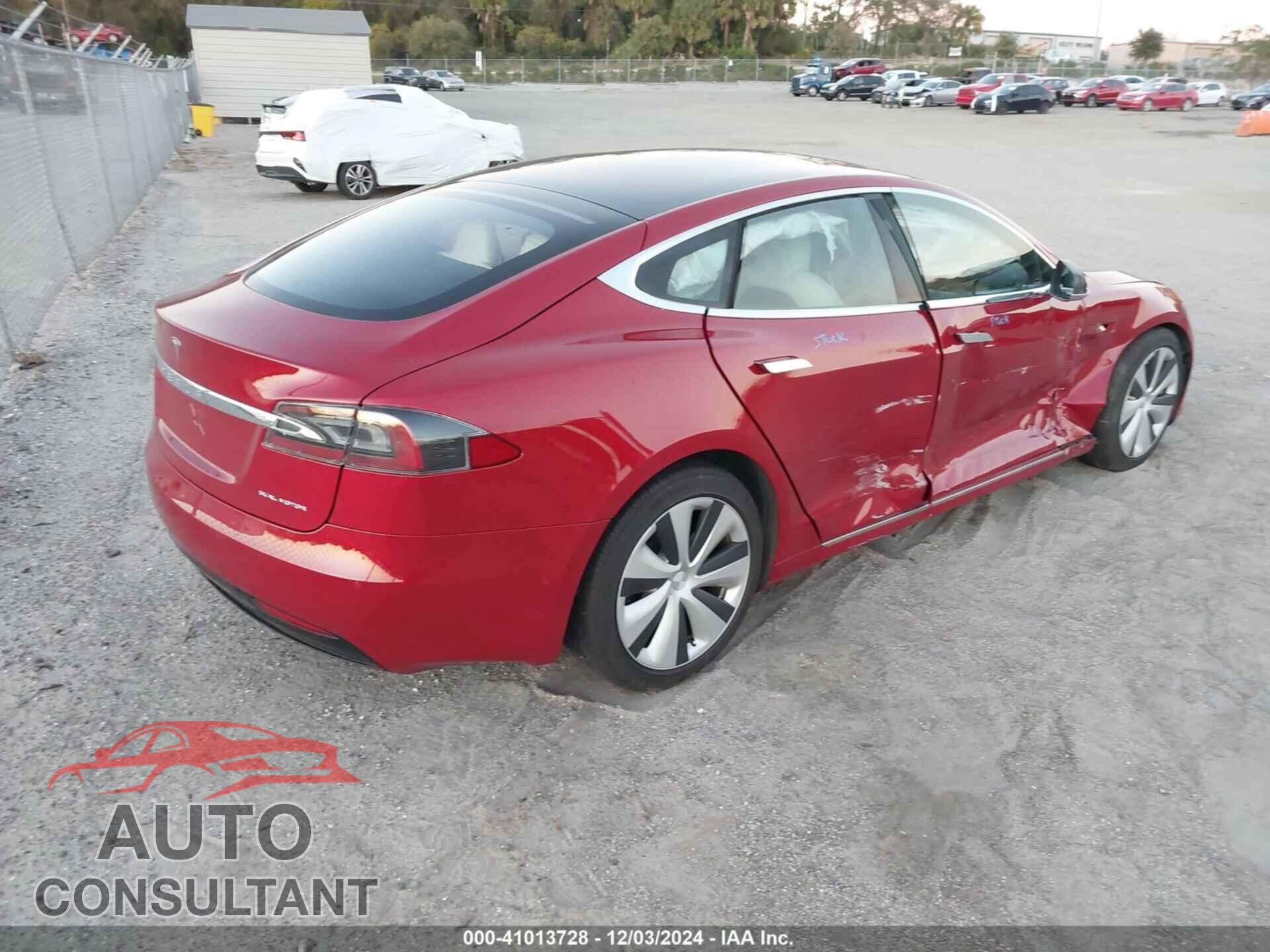 TESLA MODEL S 2020 - 5YJSA1E26LF390856