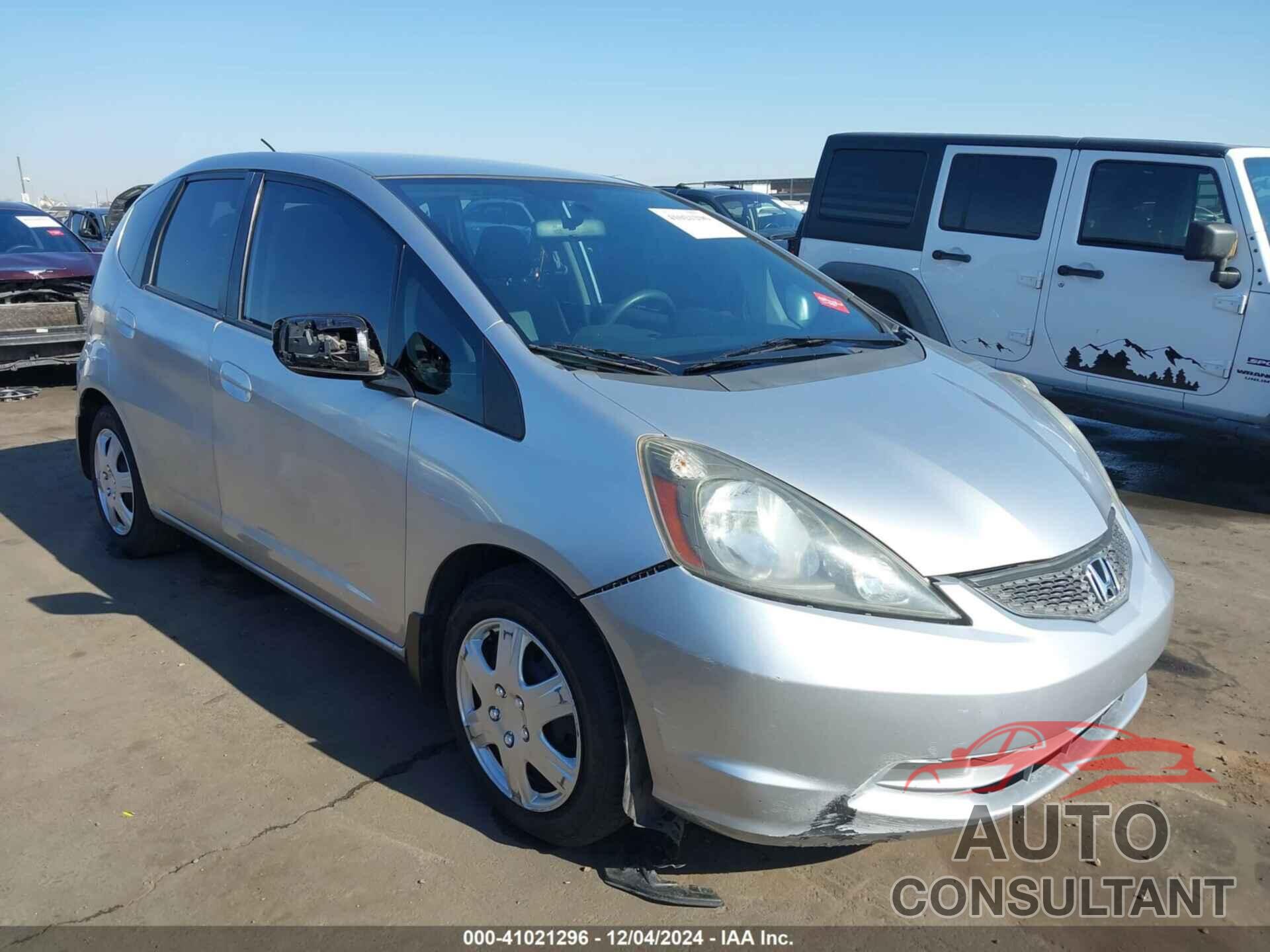 HONDA FIT 2013 - JHMGE8H34DC065241