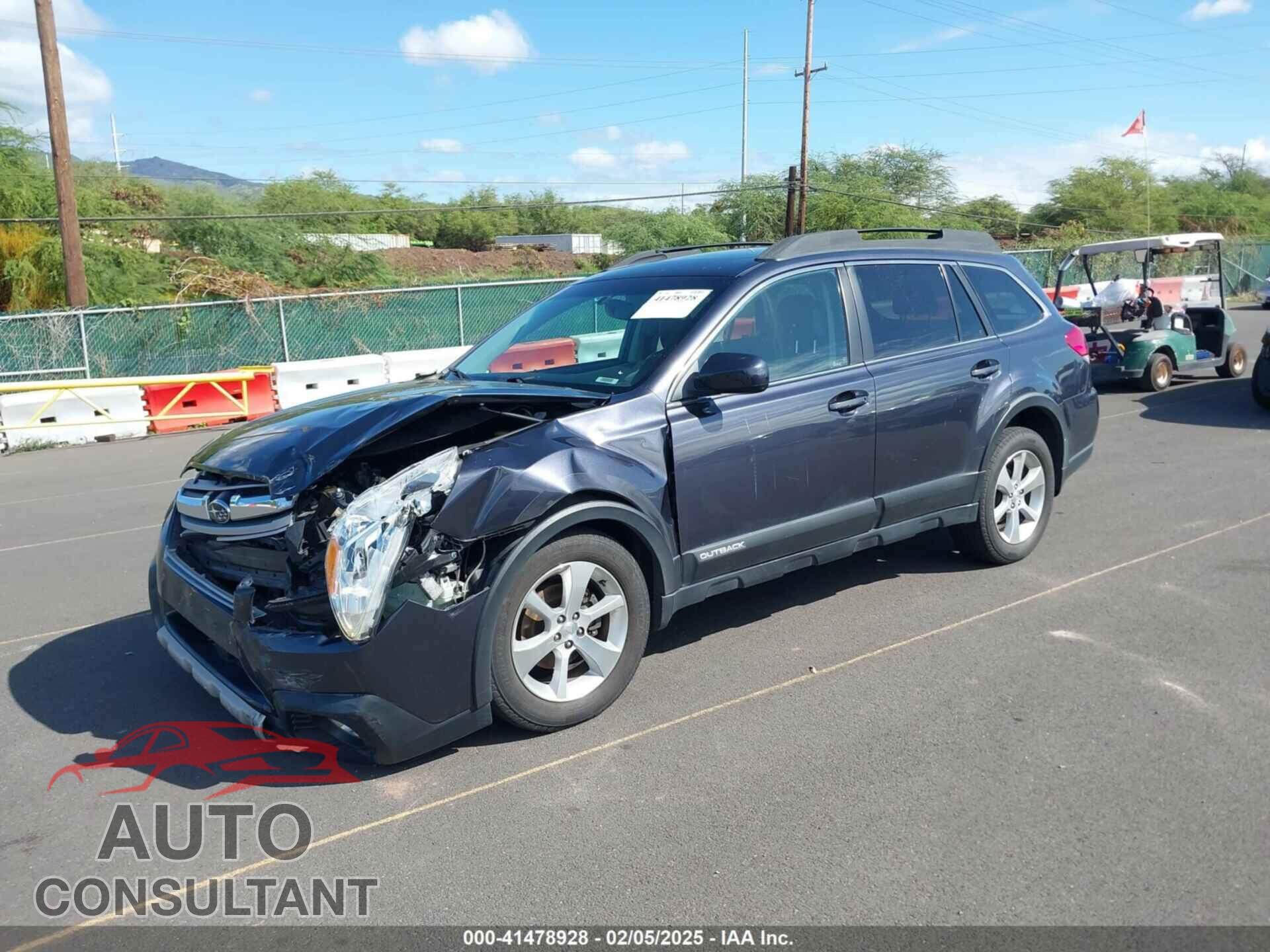 SUBARU OUTBACK 2013 - 4S4BRBKC8D3220455