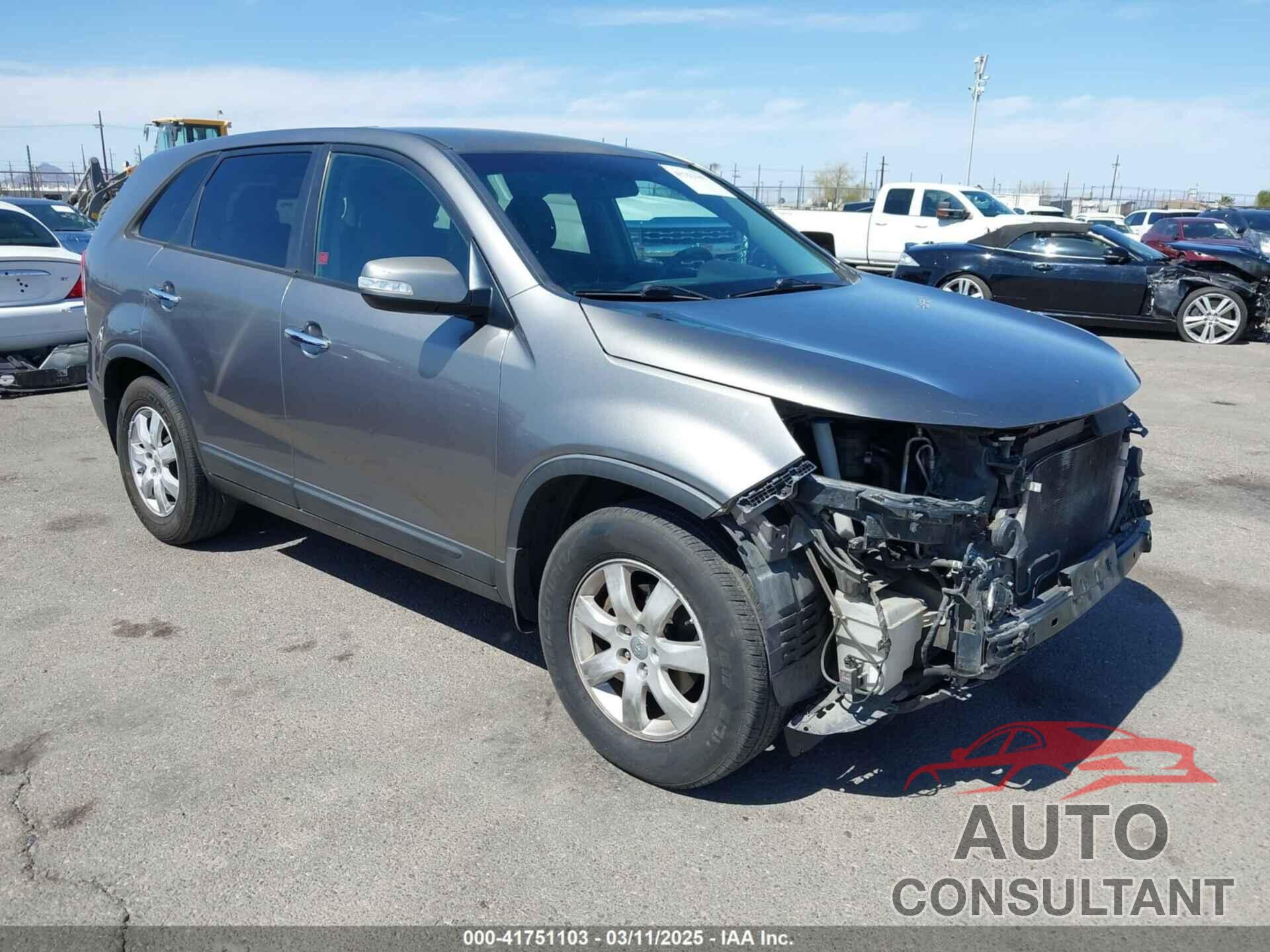 KIA SORENTO 2012 - 5XYKT3A17CG296075