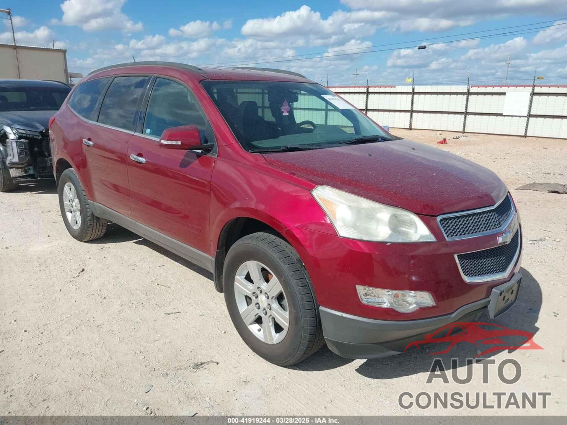 CHEVROLET TRAVERSE 2011 - 1GNKRJEDXBJ106668