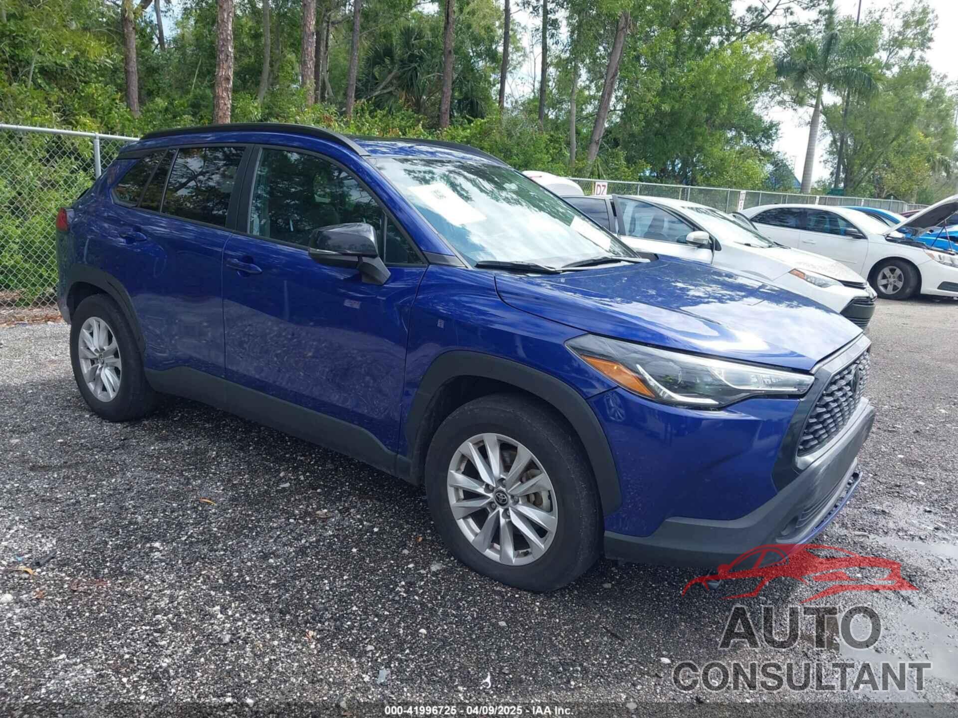 TOYOTA COROLLA CROSS 2022 - 7MUBAAAG0NV011047